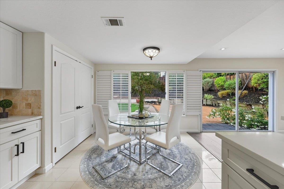 Detail Gallery Image 14 of 60 For 234 Laurelglen Ct, Danville,  CA 94506 - 4 Beds | 3 Baths