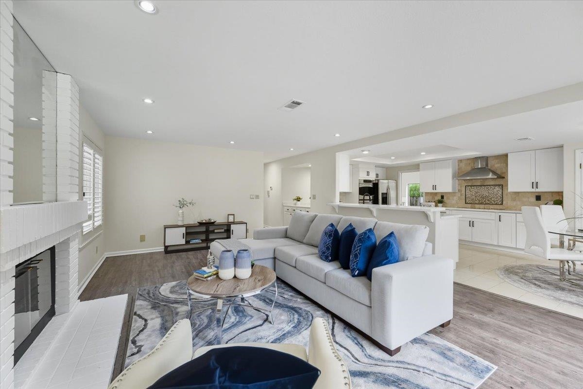 Detail Gallery Image 16 of 60 For 234 Laurelglen Ct, Danville,  CA 94506 - 4 Beds | 3 Baths