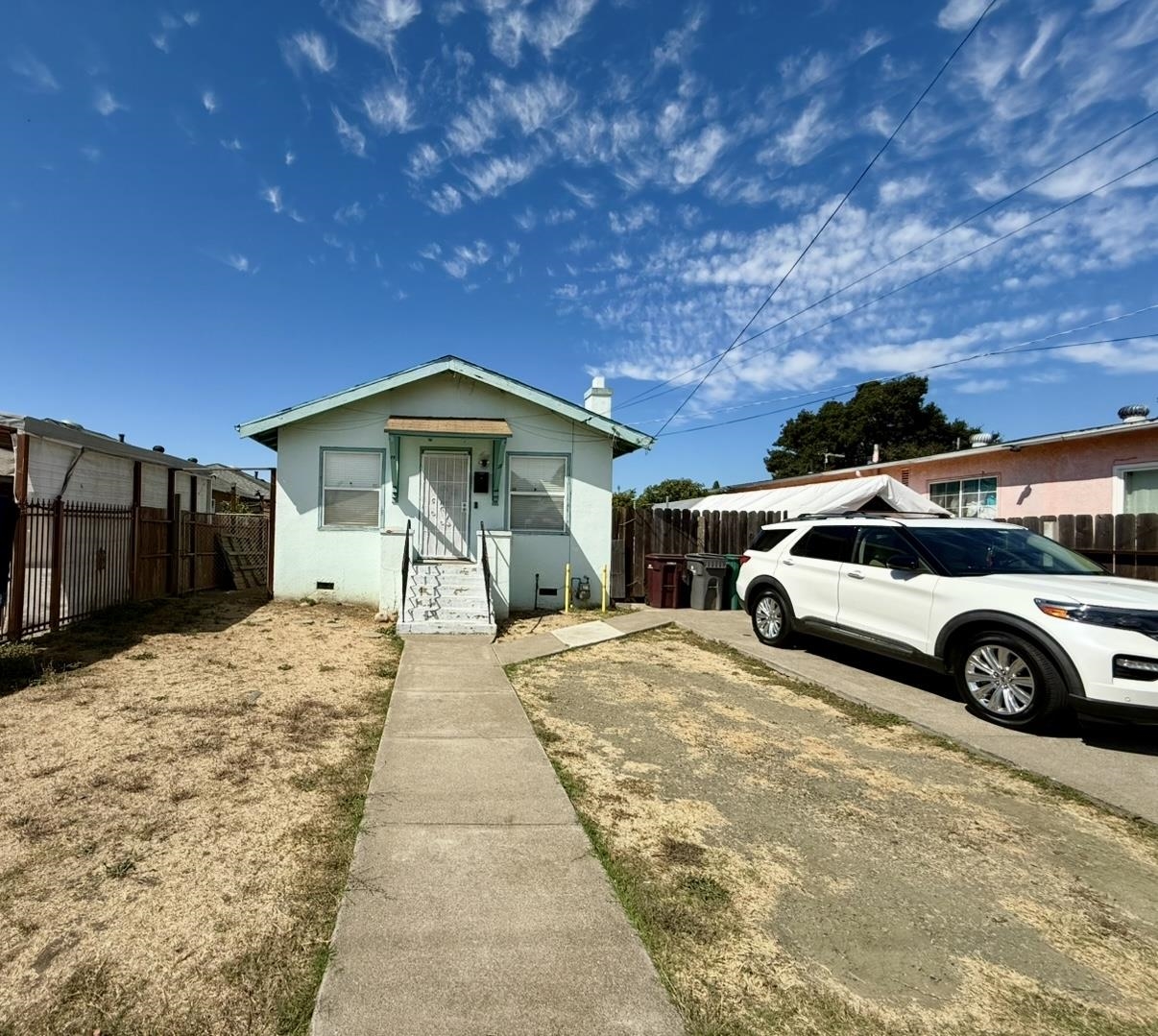 Front Image Thumbnail for CC41120029