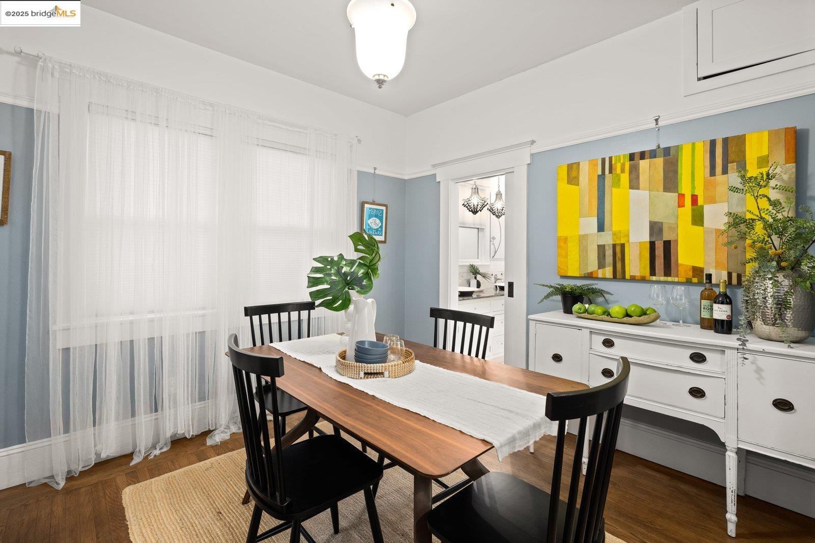 Detail Gallery Image 21 of 52 For 1076 61st St, Oakland,  CA 94608 - 2 Beds | 1 Baths