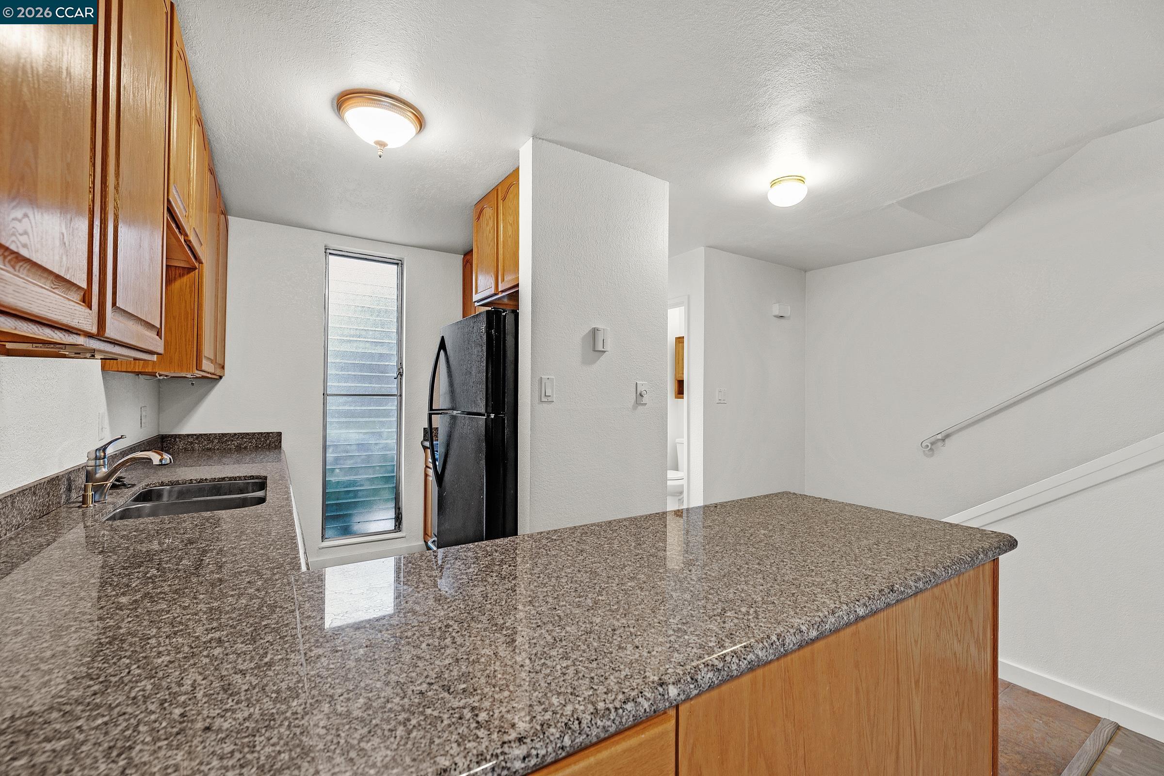 Photo #3: 41120033 Listing: Photo #3