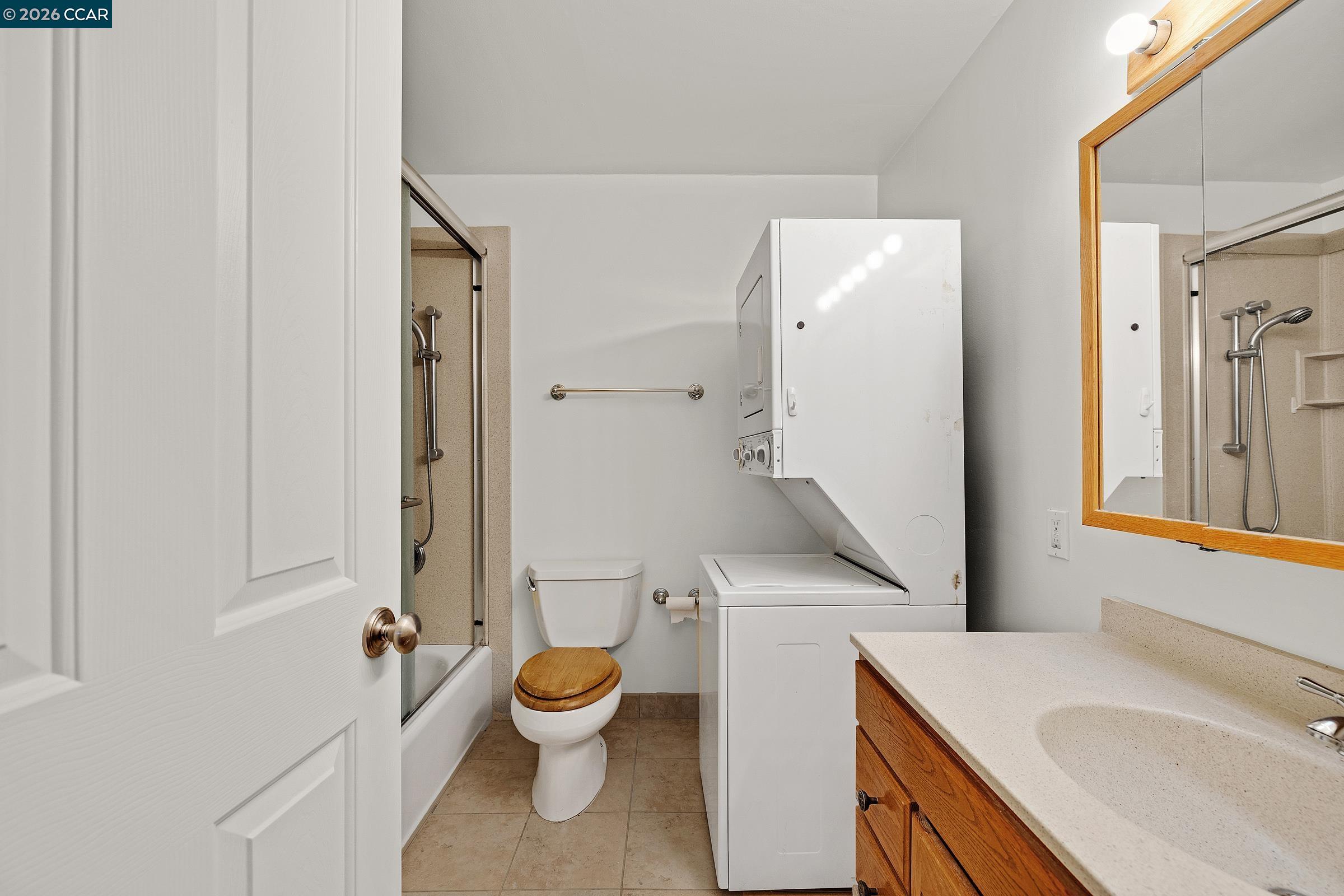 Photo #9: 41120033 Listing: Photo #9