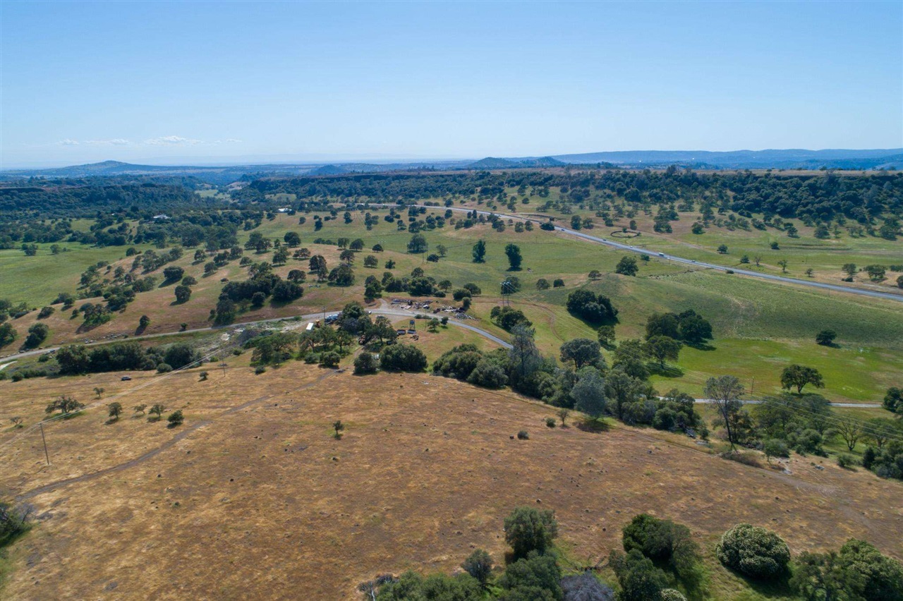 Detail Gallery Image 6 of 60 For 15653 Hwy 108, Jamestown,  CA 95327 - 2 Beds | 1 Baths