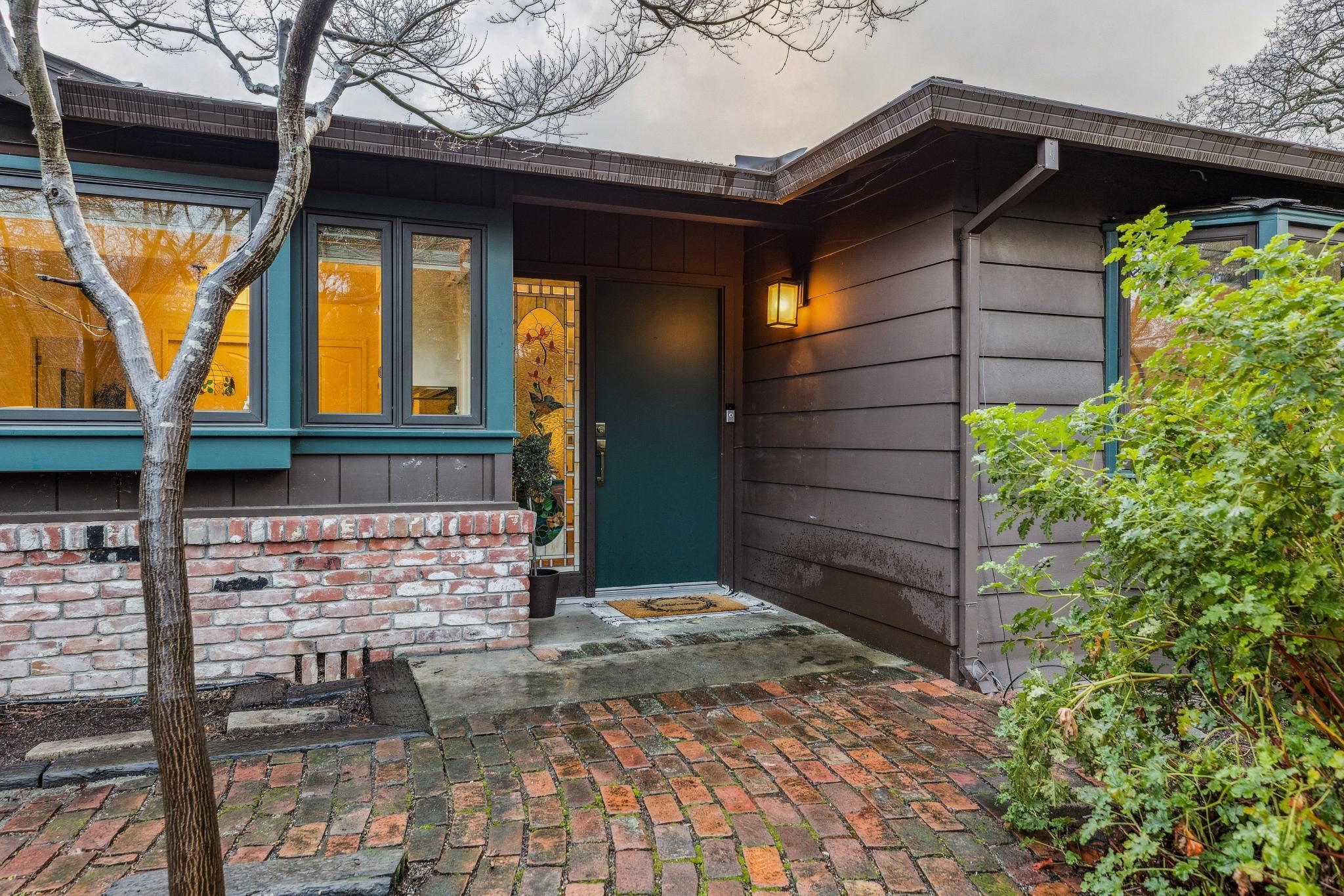 Detail Gallery Image 3 of 57 For 411 La Vista Rd, Walnut Creek,  CA 94598 - 4 Beds | 3 Baths