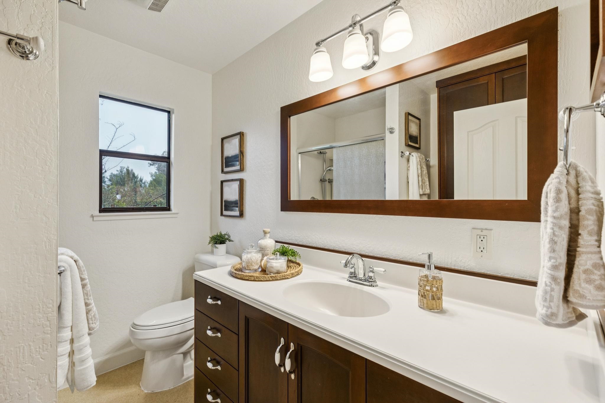 Detail Gallery Image 29 of 57 For 411 La Vista Rd, Walnut Creek,  CA 94598 - 4 Beds | 3 Baths