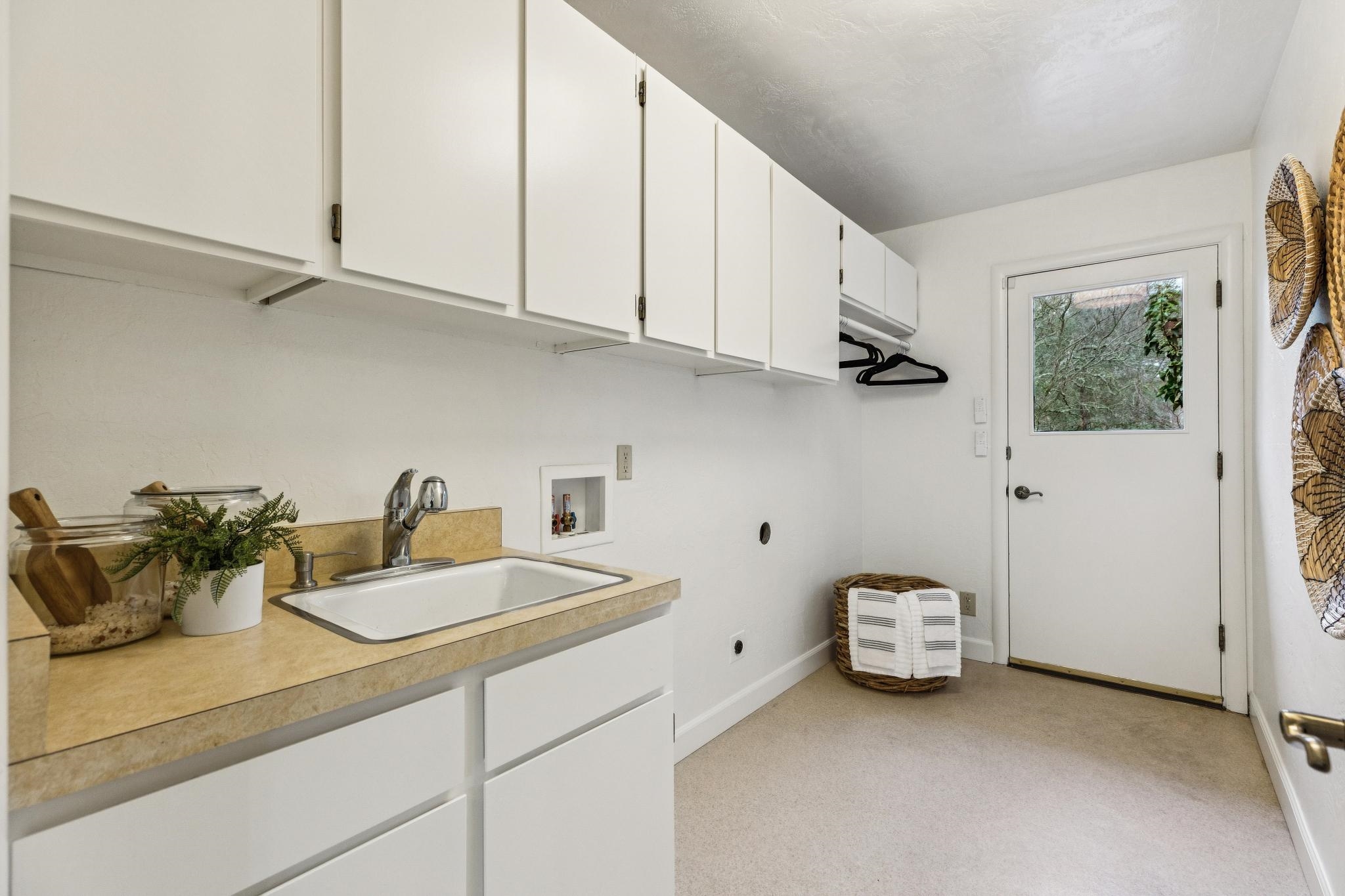 Detail Gallery Image 33 of 57 For 411 La Vista Rd, Walnut Creek,  CA 94598 - 4 Beds | 3 Baths