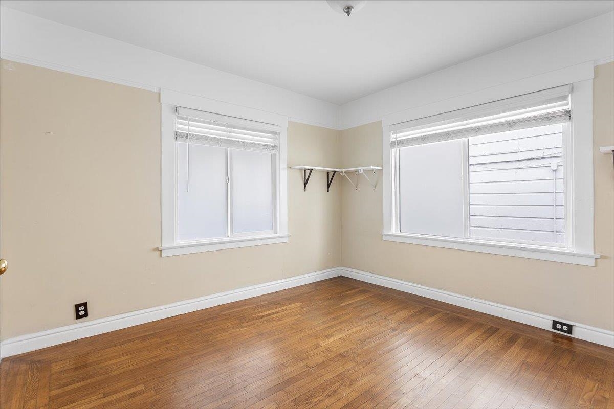 Detail Gallery Image 18 of 23 For 3029 Chestnut St, Oakland,  CA 94608 - – Beds | – Baths