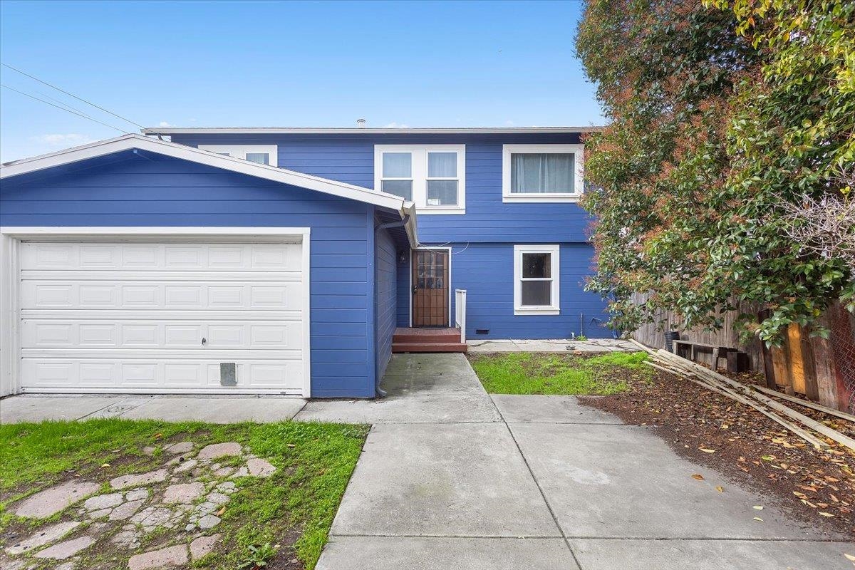 Detail Gallery Image 8 of 23 For 3029 Chestnut St, Oakland,  CA 94608 - – Beds | – Baths