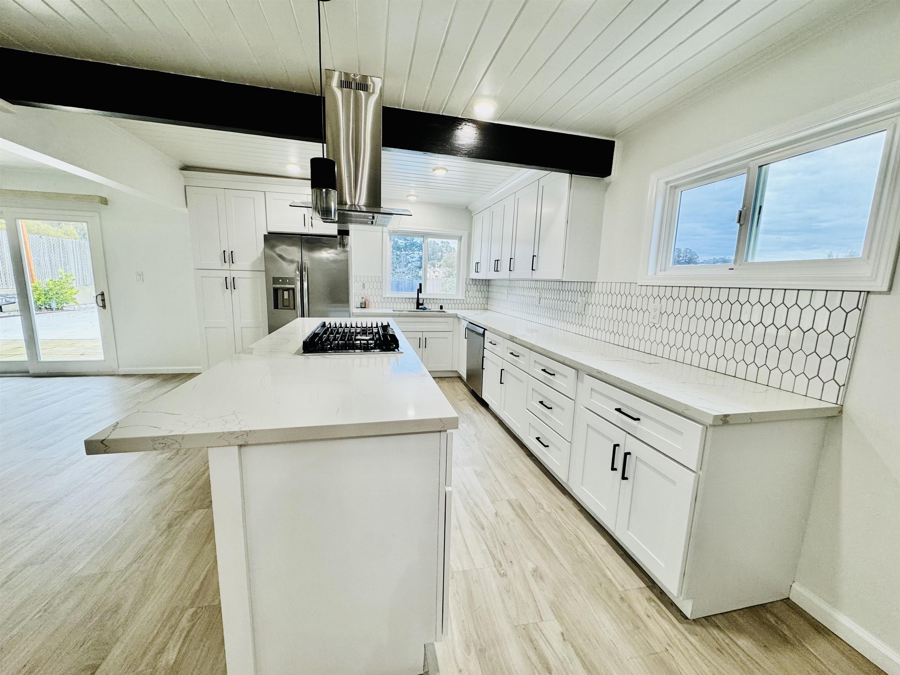 Detail Gallery Image 6 of 16 For 534 Rincon Rd, El Sobrante,  CA 94803 - 3 Beds | 2 Baths