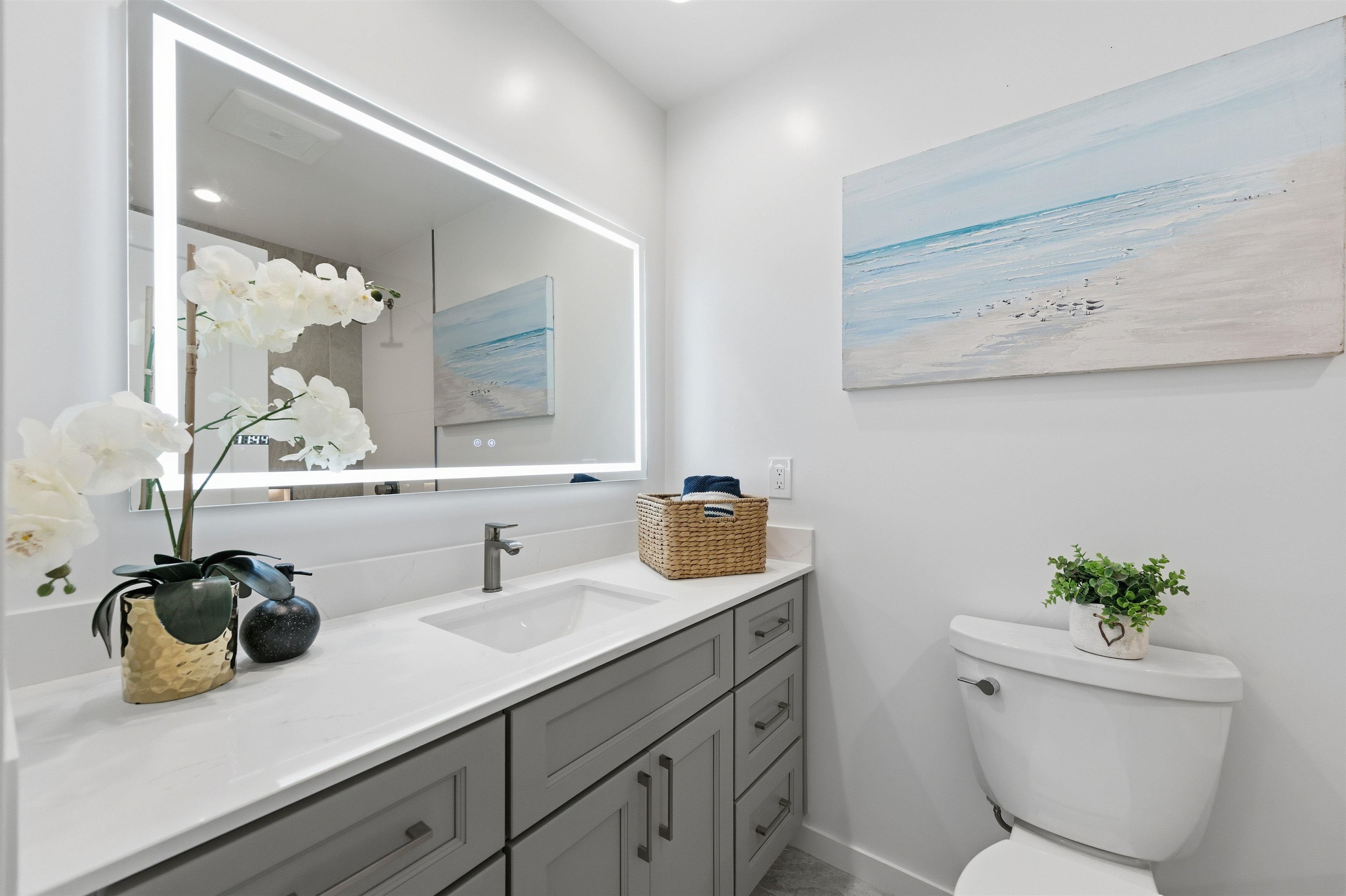 Detail Gallery Image 29 of 54 For 842 Erickson Ln, Foster City,  CA 94404 - 4 Beds | 2/1 Baths