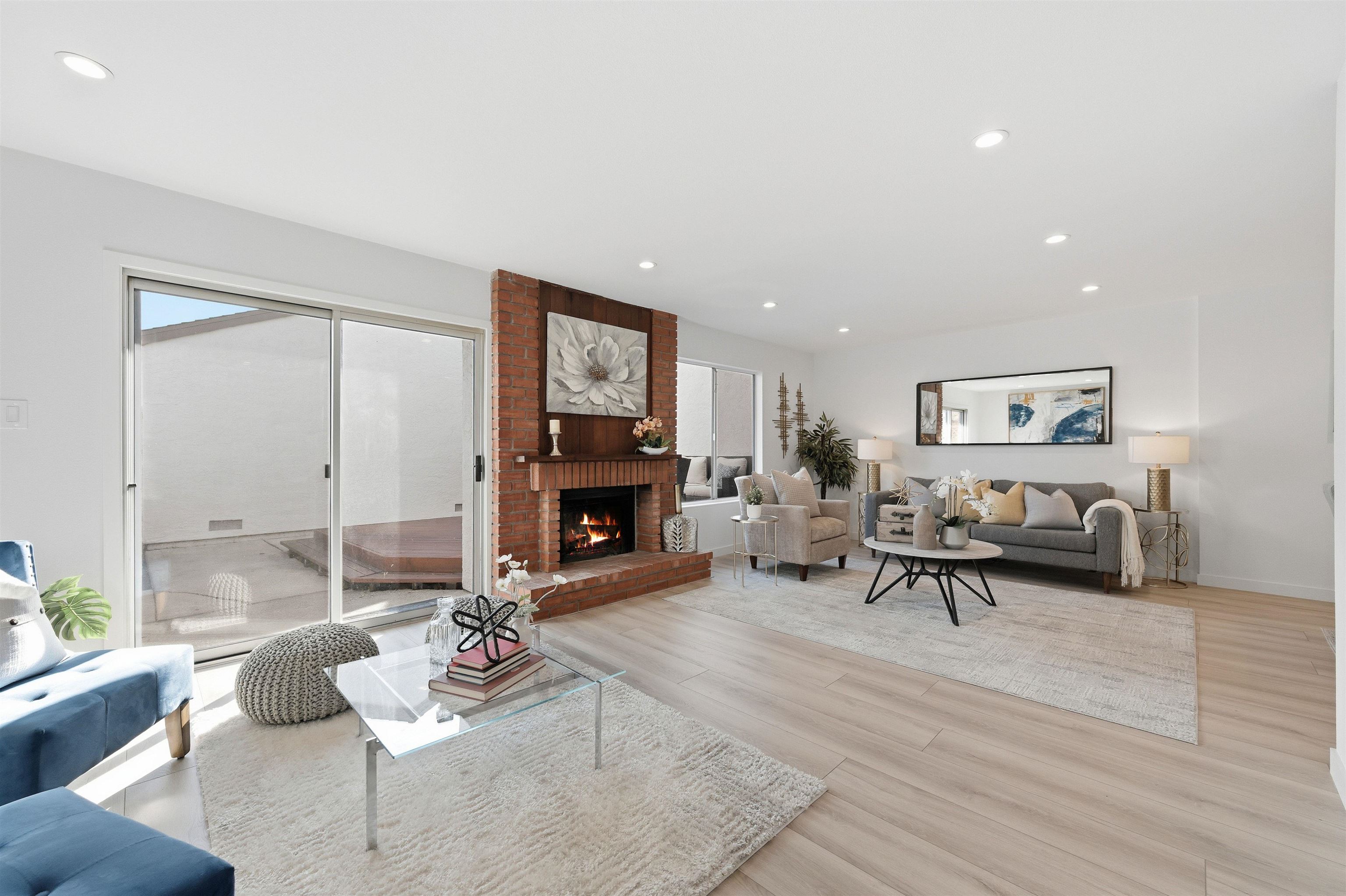 Detail Gallery Image 4 of 54 For 842 Erickson Ln, Foster City,  CA 94404 - 4 Beds | 2/1 Baths