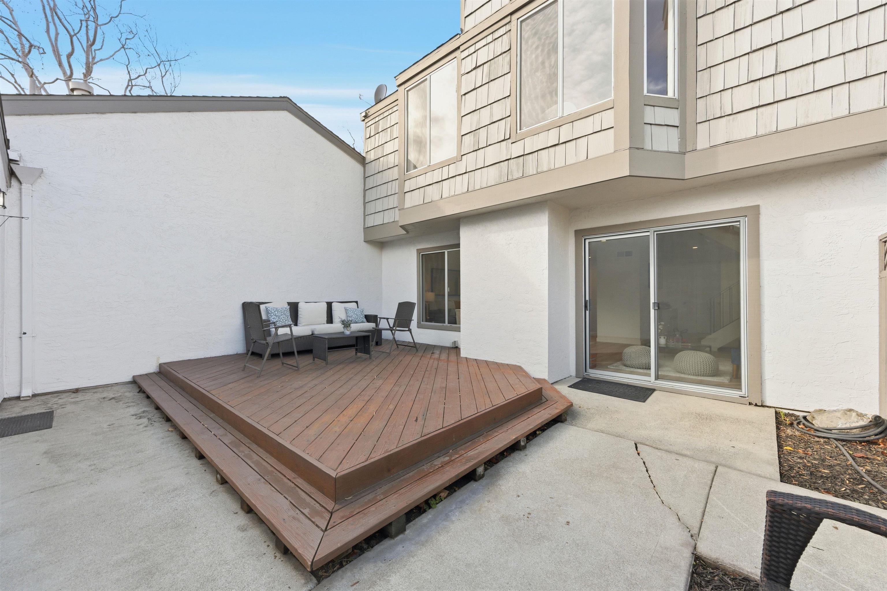 Detail Gallery Image 40 of 54 For 842 Erickson Ln, Foster City,  CA 94404 - 4 Beds | 2/1 Baths