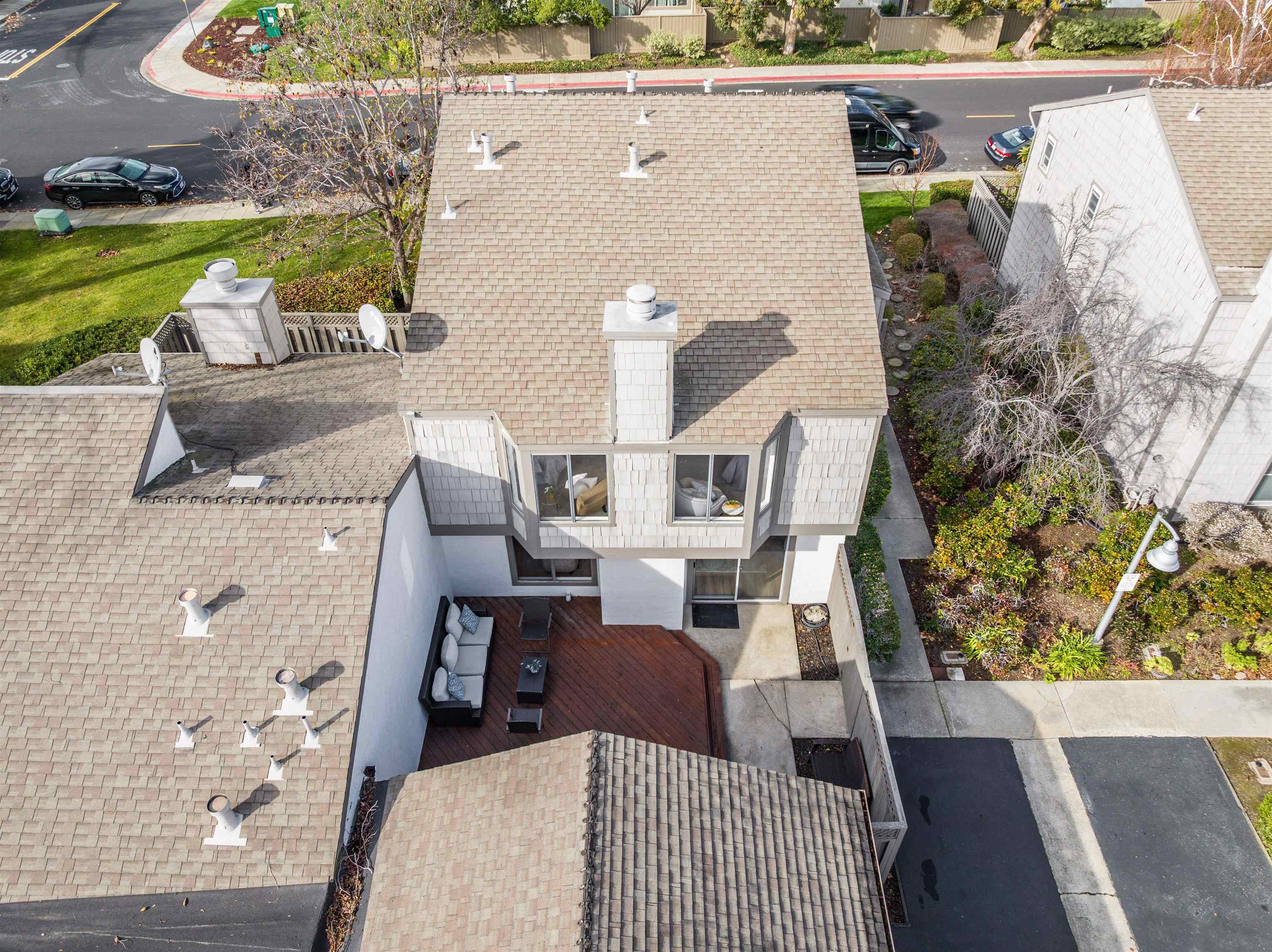 Detail Gallery Image 42 of 54 For 842 Erickson Ln, Foster City,  CA 94404 - 4 Beds | 2/1 Baths