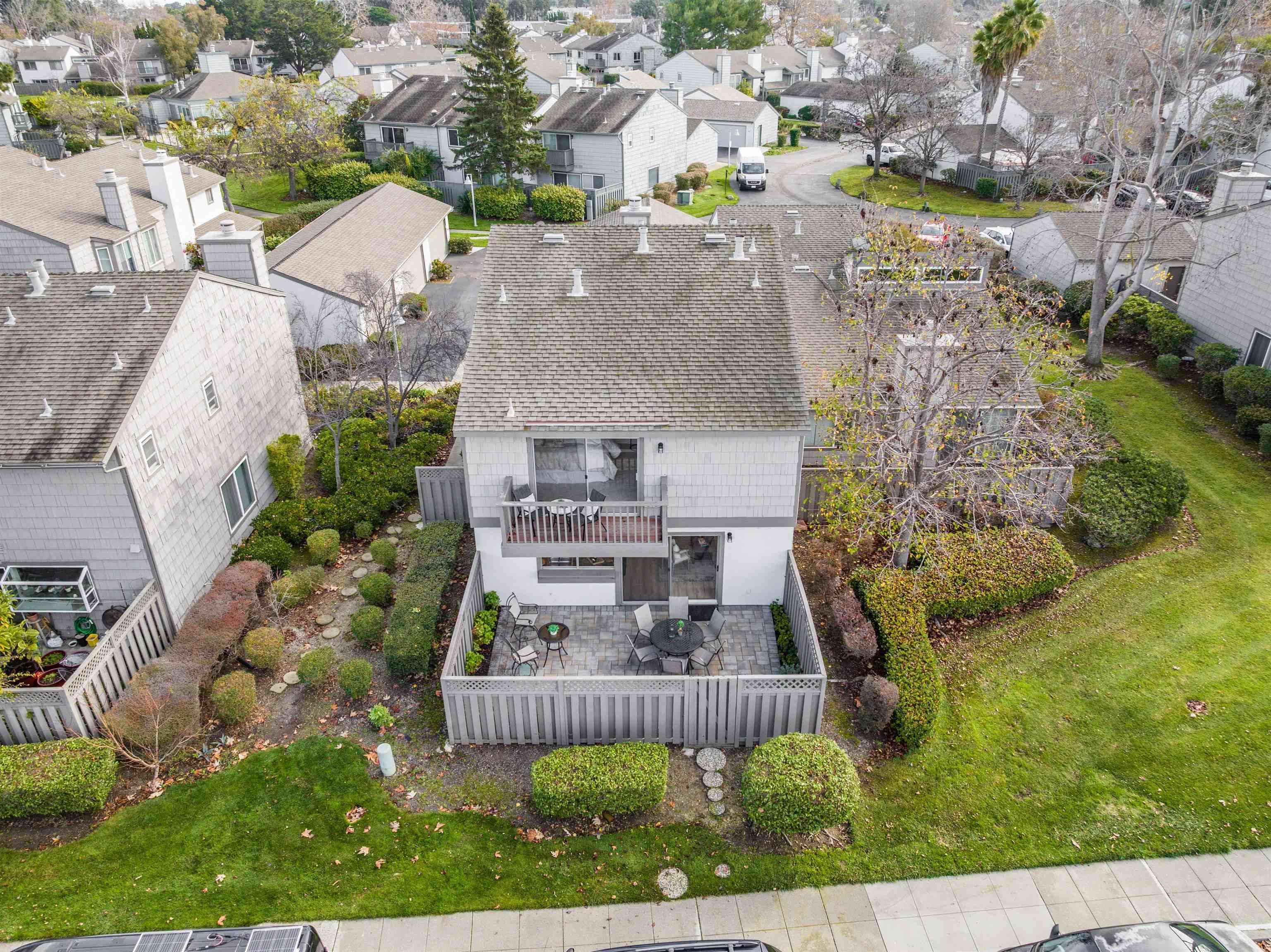 Detail Gallery Image 44 of 54 For 842 Erickson Ln, Foster City,  CA 94404 - 4 Beds | 2/1 Baths