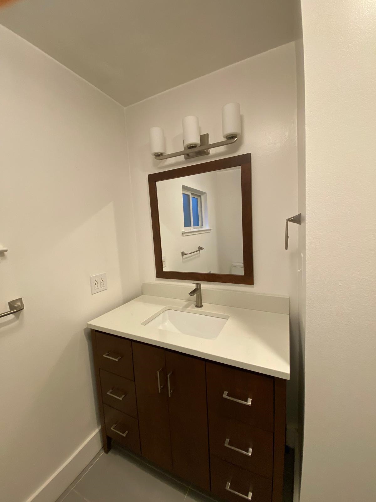 Detail Gallery Image 13 of 17 For 164 via Del Sol, Walnut Creek,  CA 94597 - 3 Beds | 2 Baths