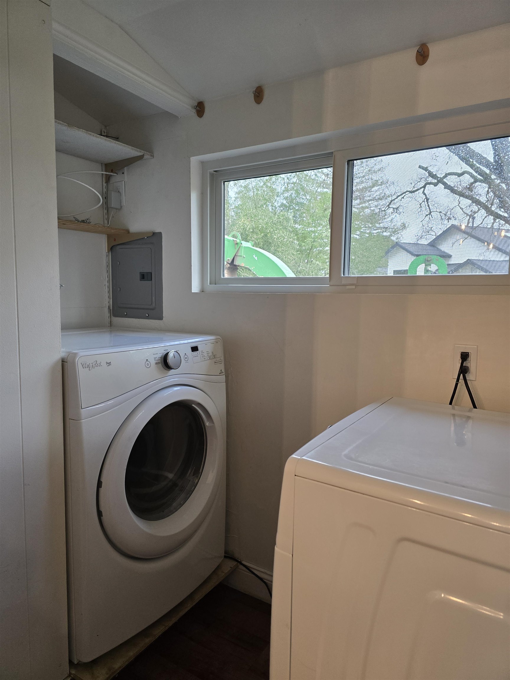 Detail Gallery Image 7 of 17 For 164 via Del Sol, Walnut Creek,  CA 94597 - 3 Beds | 2 Baths