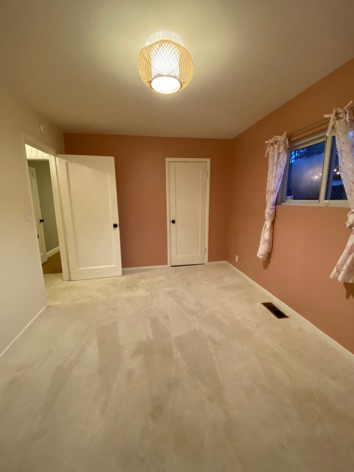 Detail Gallery Image 10 of 17 For 164 via Del Sol, Walnut Creek,  CA 94597 - 3 Beds | 2 Baths