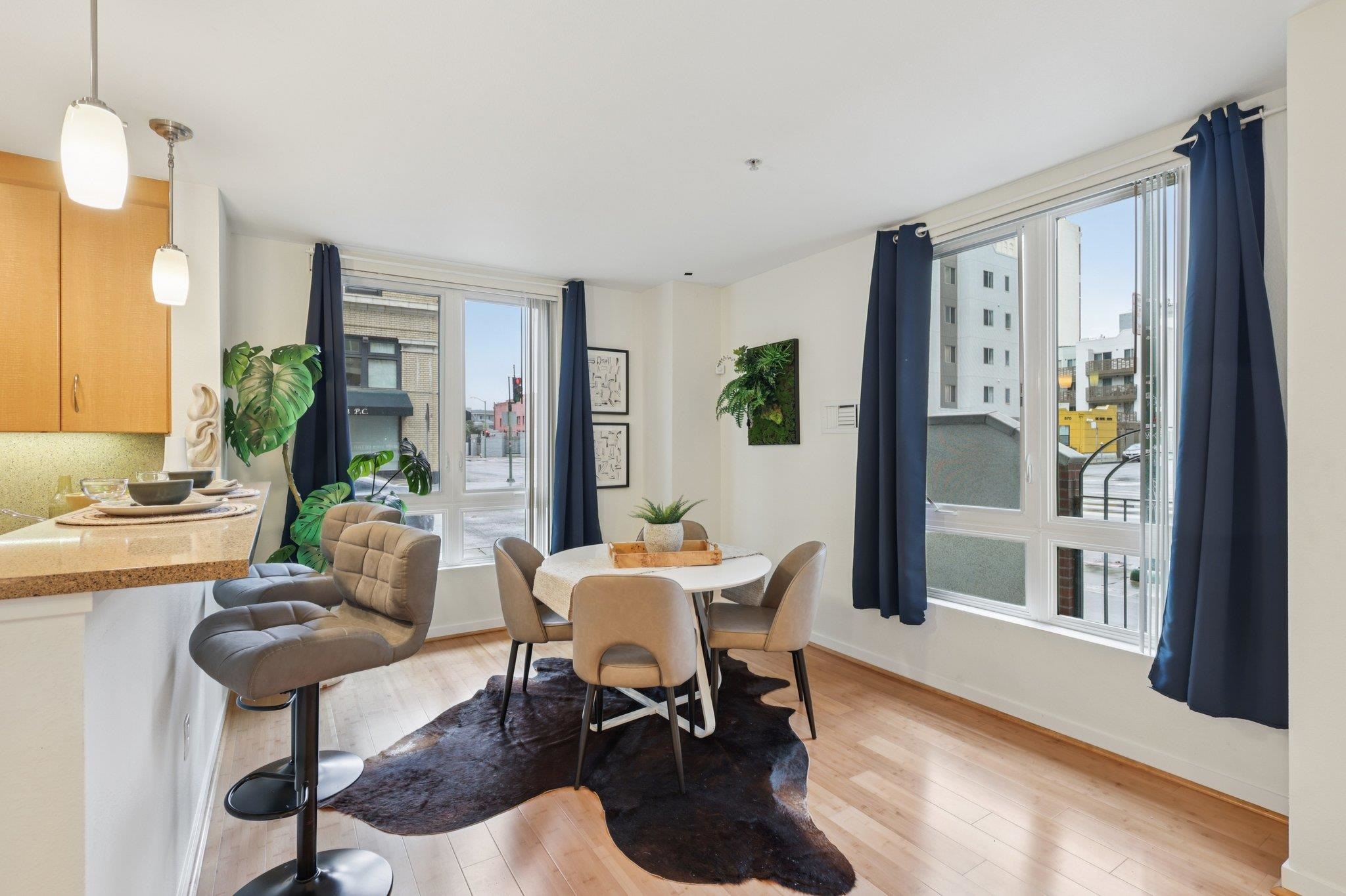 Detail Gallery Image 12 of 33 For 1511 Jefferson St Unit Th11,  Oakland,  CA 94612 - 2 Beds | 2/1 Baths