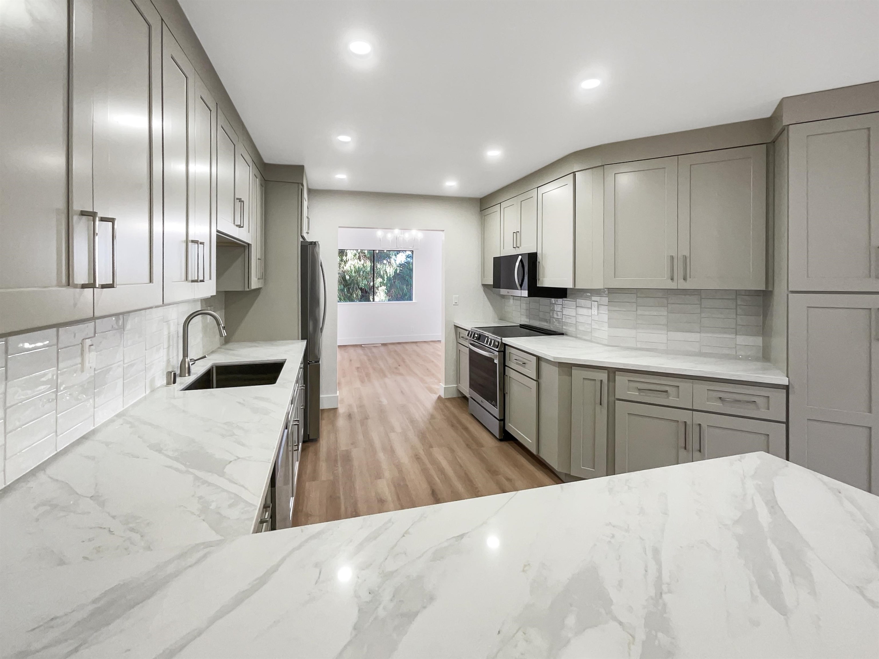 Detail Gallery Image 18 of 45 For 1861 Lamplight Ct, Walnut Creek,  CA 94597 - 3 Beds | 2/1 Baths