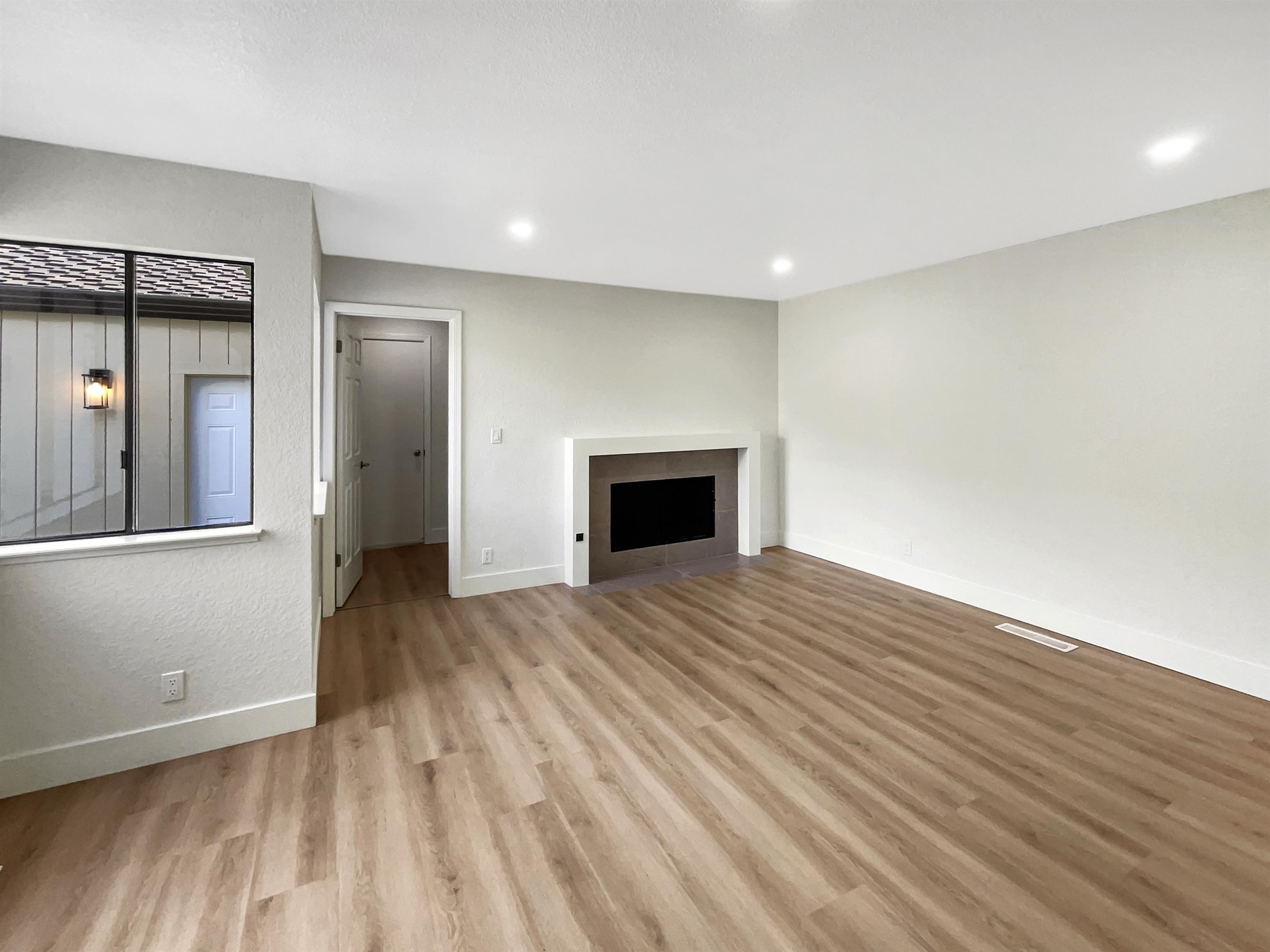 Detail Gallery Image 19 of 45 For 1861 Lamplight Ct, Walnut Creek,  CA 94597 - 3 Beds | 2/1 Baths