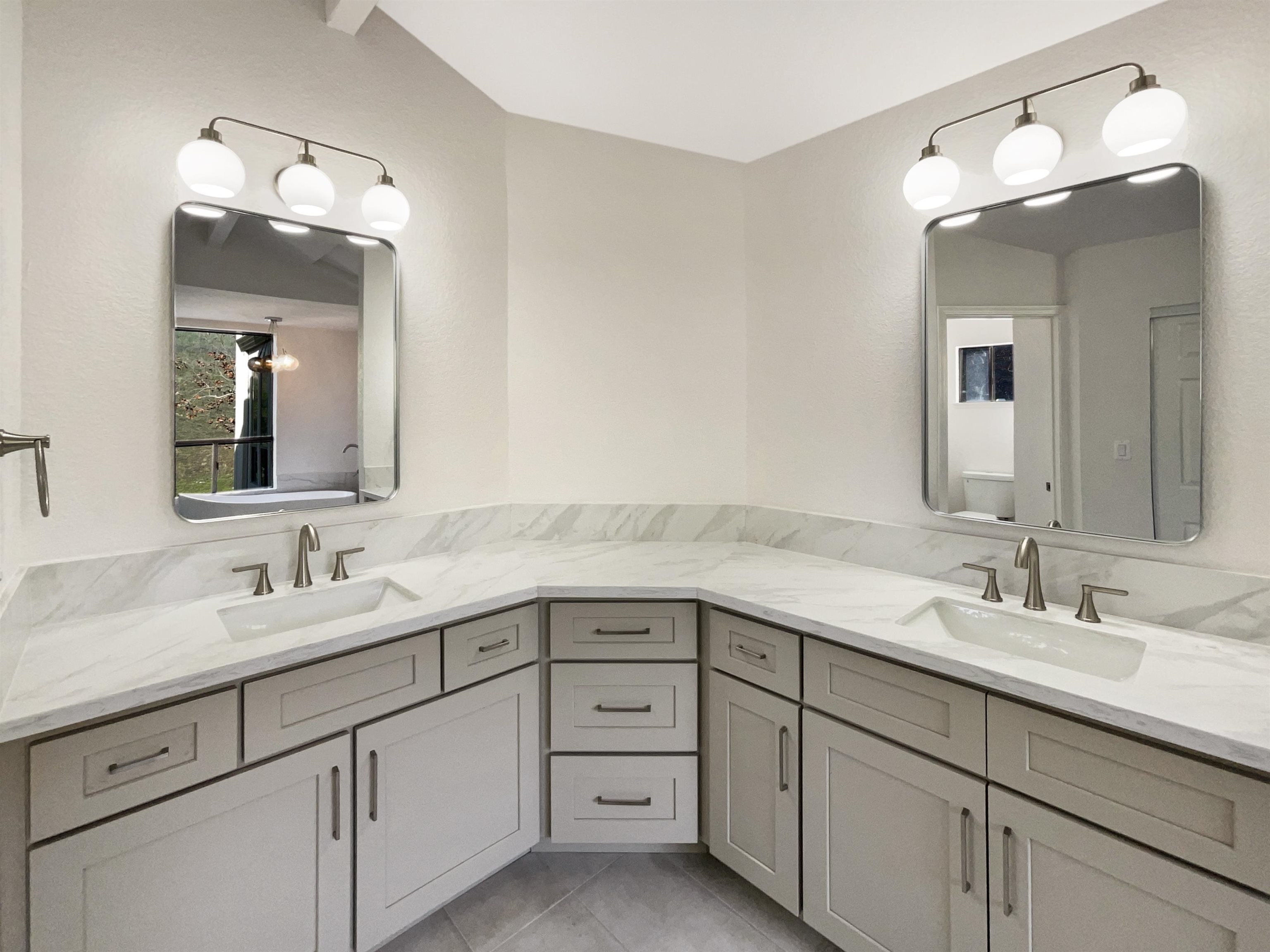 Detail Gallery Image 21 of 45 For 1861 Lamplight Ct, Walnut Creek,  CA 94597 - 3 Beds | 2/1 Baths