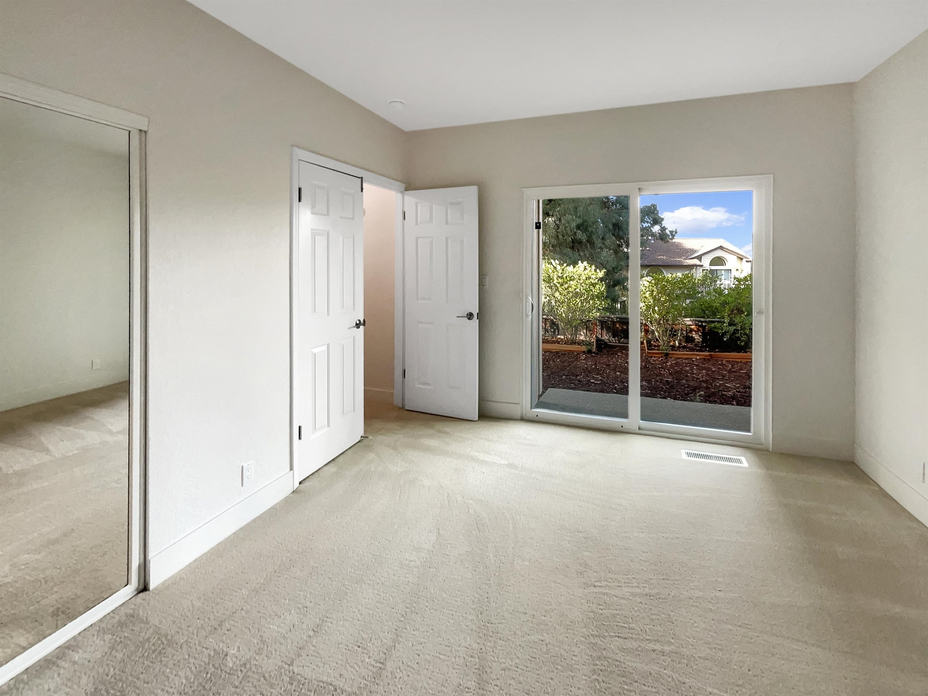 Detail Gallery Image 27 of 45 For 1861 Lamplight Ct, Walnut Creek,  CA 94597 - 3 Beds | 2/1 Baths