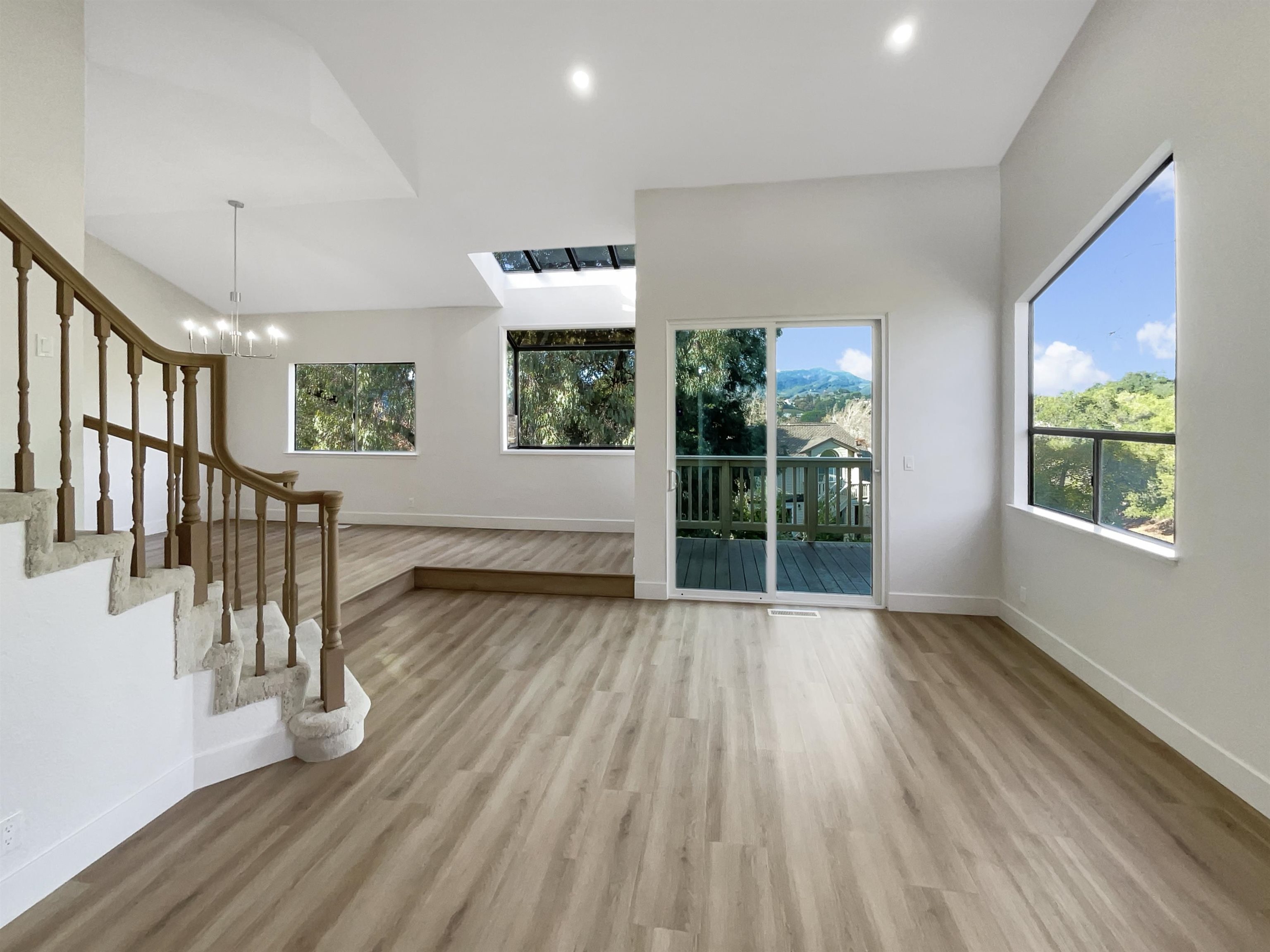 Detail Gallery Image 9 of 45 For 1861 Lamplight Ct, Walnut Creek,  CA 94597 - 3 Beds | 2/1 Baths