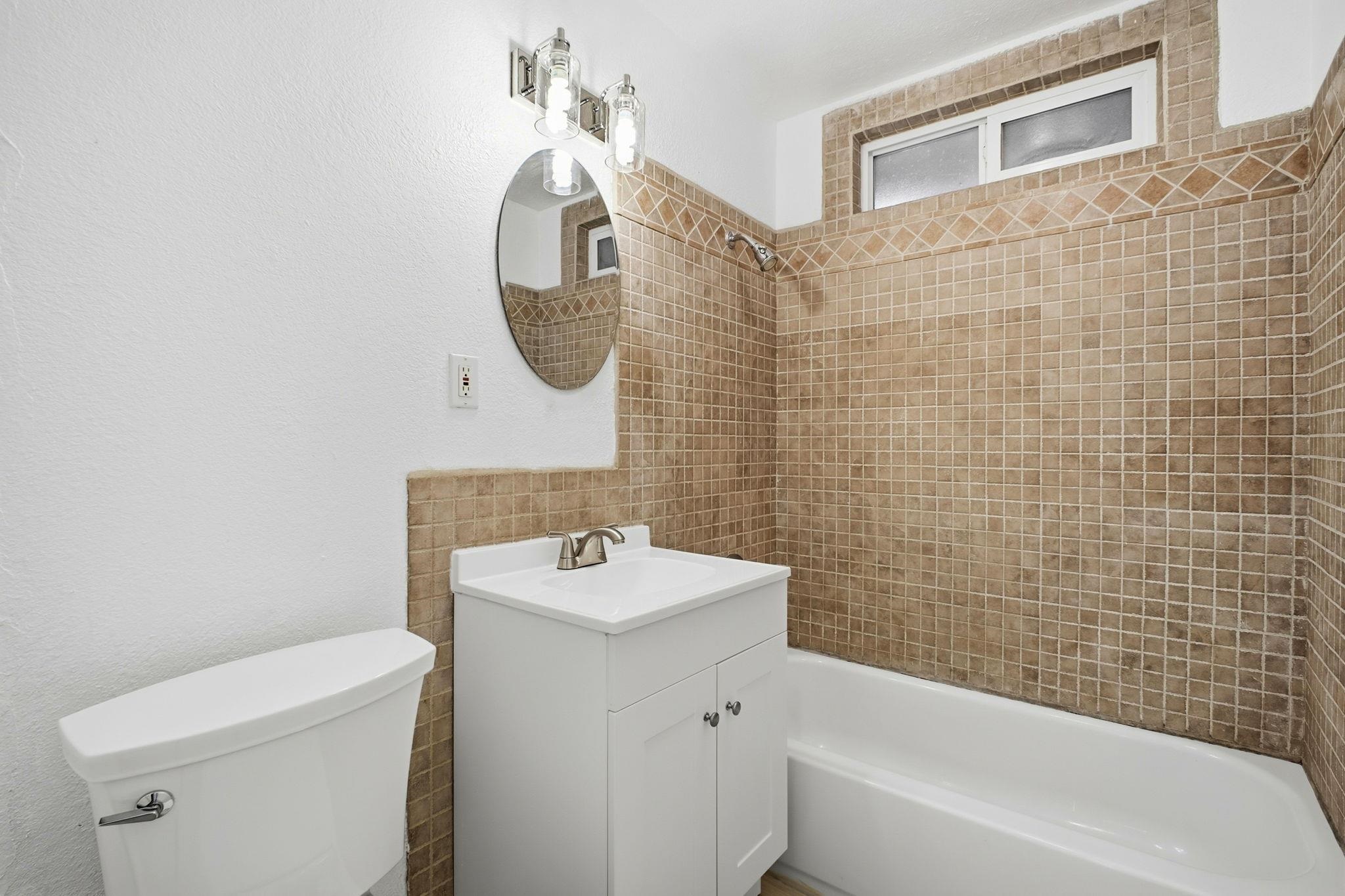 Detail Gallery Image 14 of 31 For 14683 Midland Rd, San Leandro,  CA 94578 - 3 Beds | 1 Baths