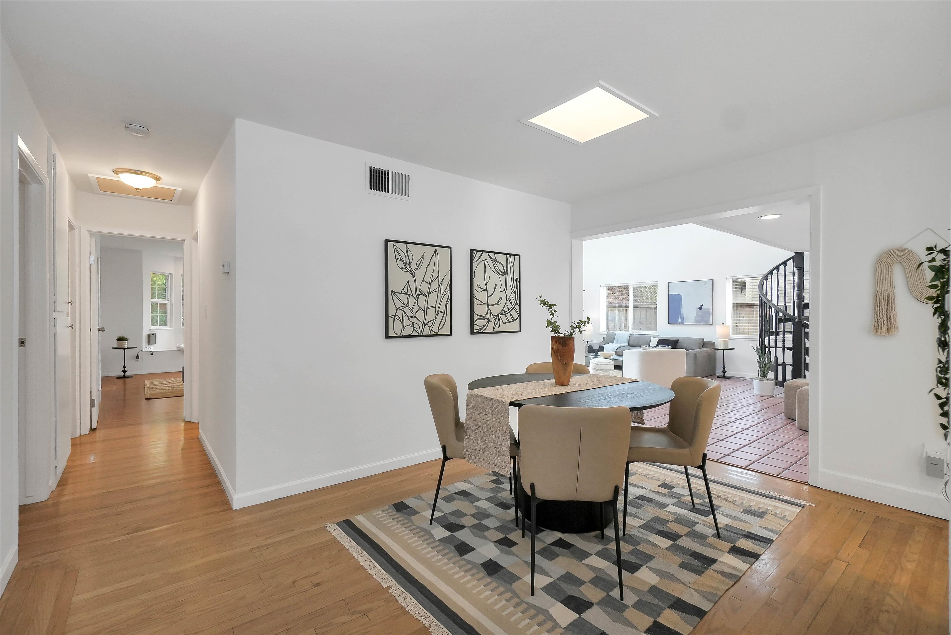 Detail Gallery Image 9 of 38 For 23735 Nevada Rd, Hayward,  CA 94541 - 3 Beds | 2 Baths