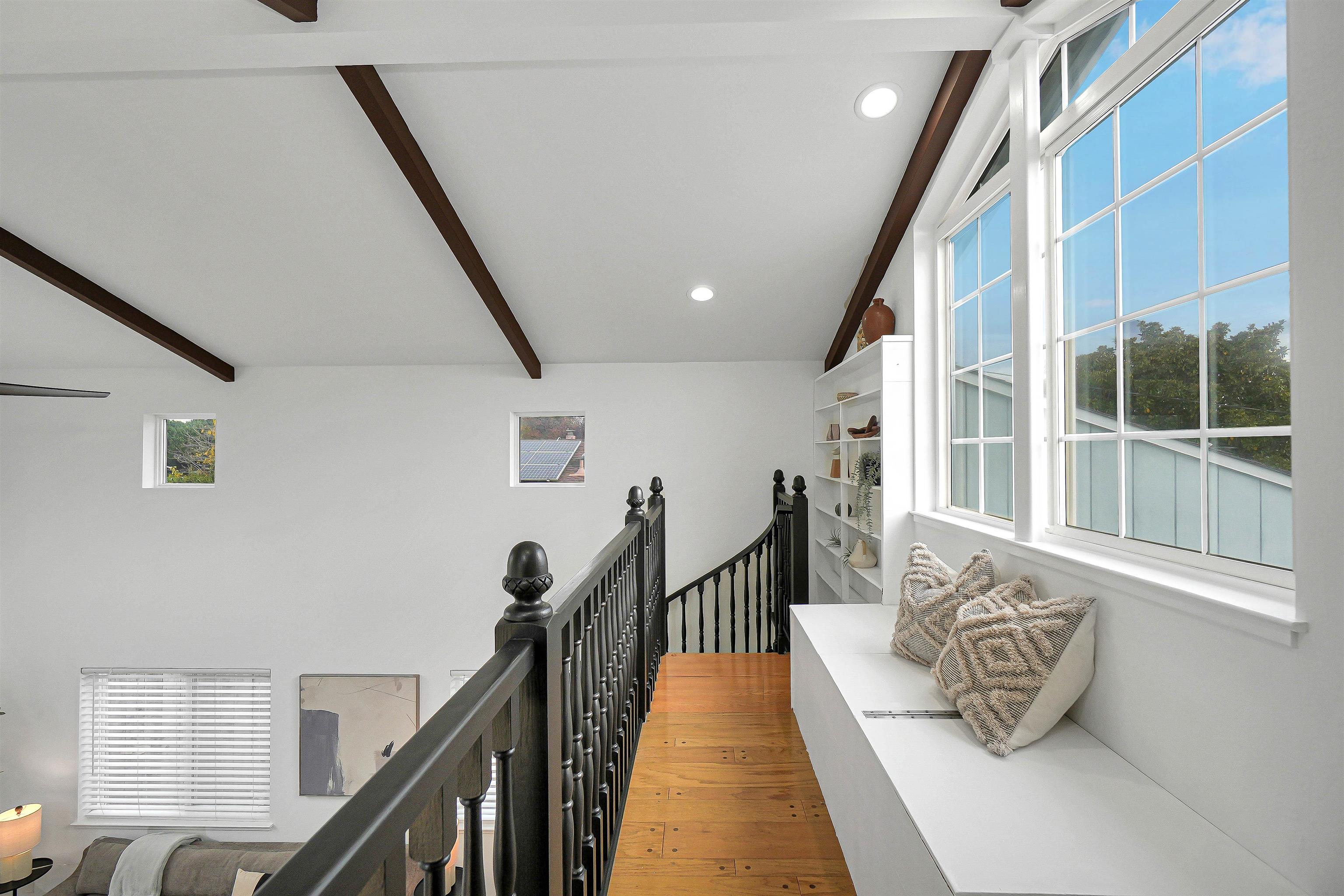 Detail Gallery Image 19 of 38 For 23735 Nevada Rd, Hayward,  CA 94541 - 3 Beds | 2 Baths