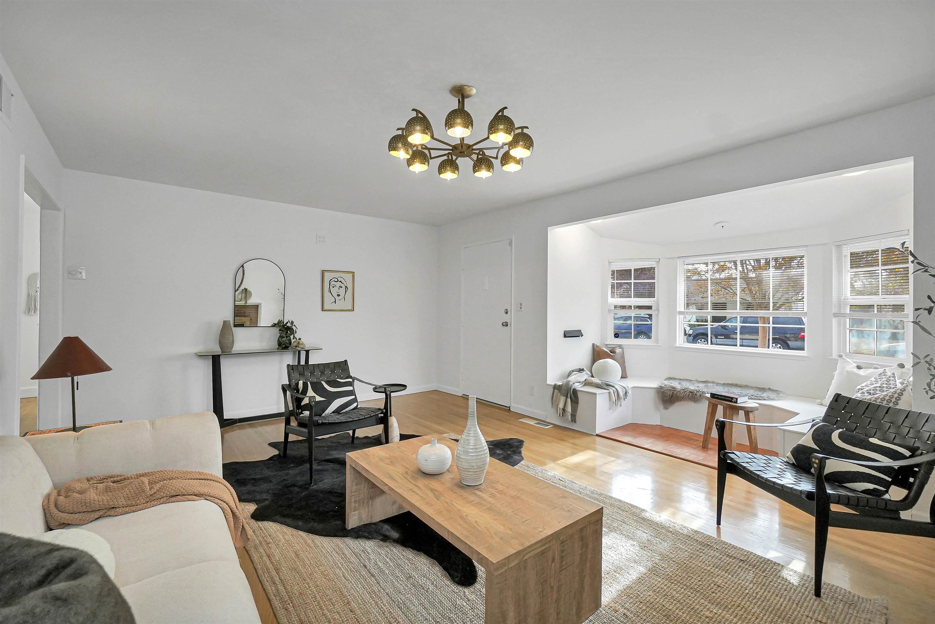 Detail Gallery Image 8 of 38 For 23735 Nevada Rd, Hayward,  CA 94541 - 3 Beds | 2 Baths