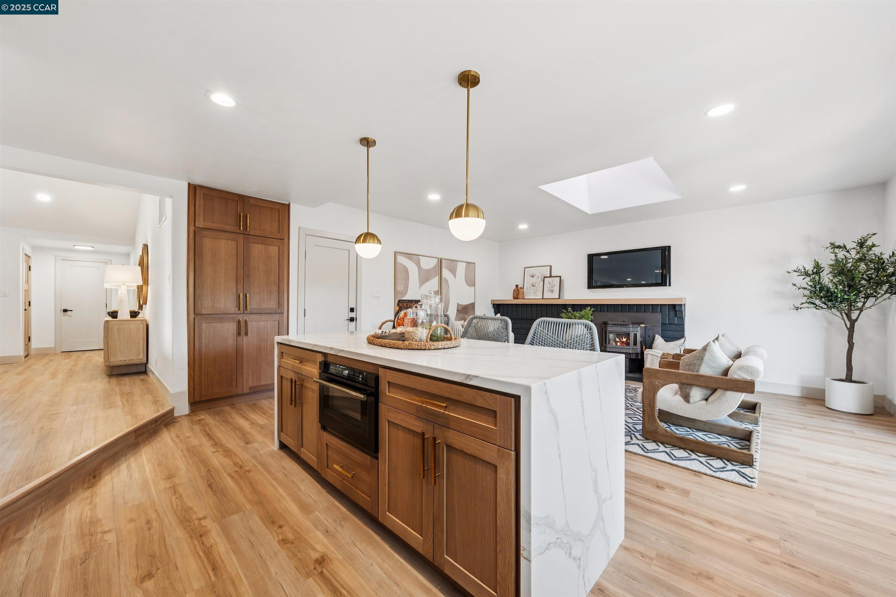 Detail Gallery Image 13 of 57 For 6 San Pedro Pl, San Ramon,  CA 94583 - 5 Beds | 3 Baths