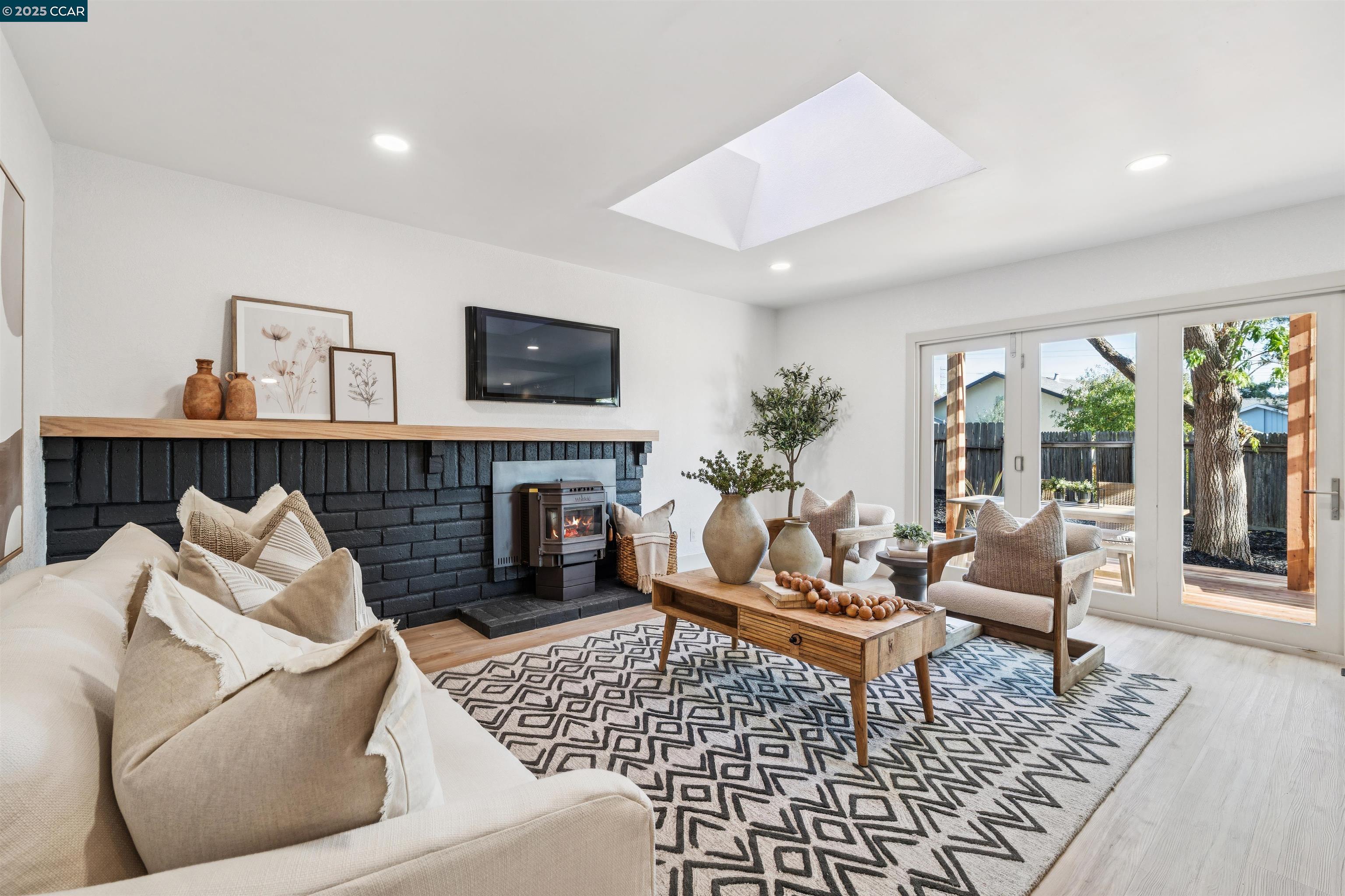 Detail Gallery Image 6 of 57 For 6 San Pedro Pl, San Ramon,  CA 94583 - 5 Beds | 3 Baths