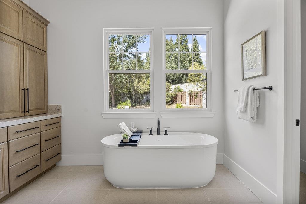 Detail Gallery Image 33 of 59 For 1953 La Cadena, Diablo,  CA 94528 - 6 Beds | 6 Baths