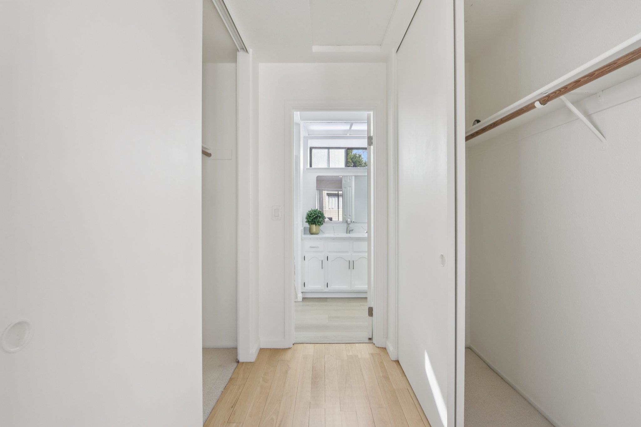 Detail Gallery Image 13 of 31 For 3691 Thrush Ter, Fremont,  CA 94555 - 2 Beds | 2/1 Baths