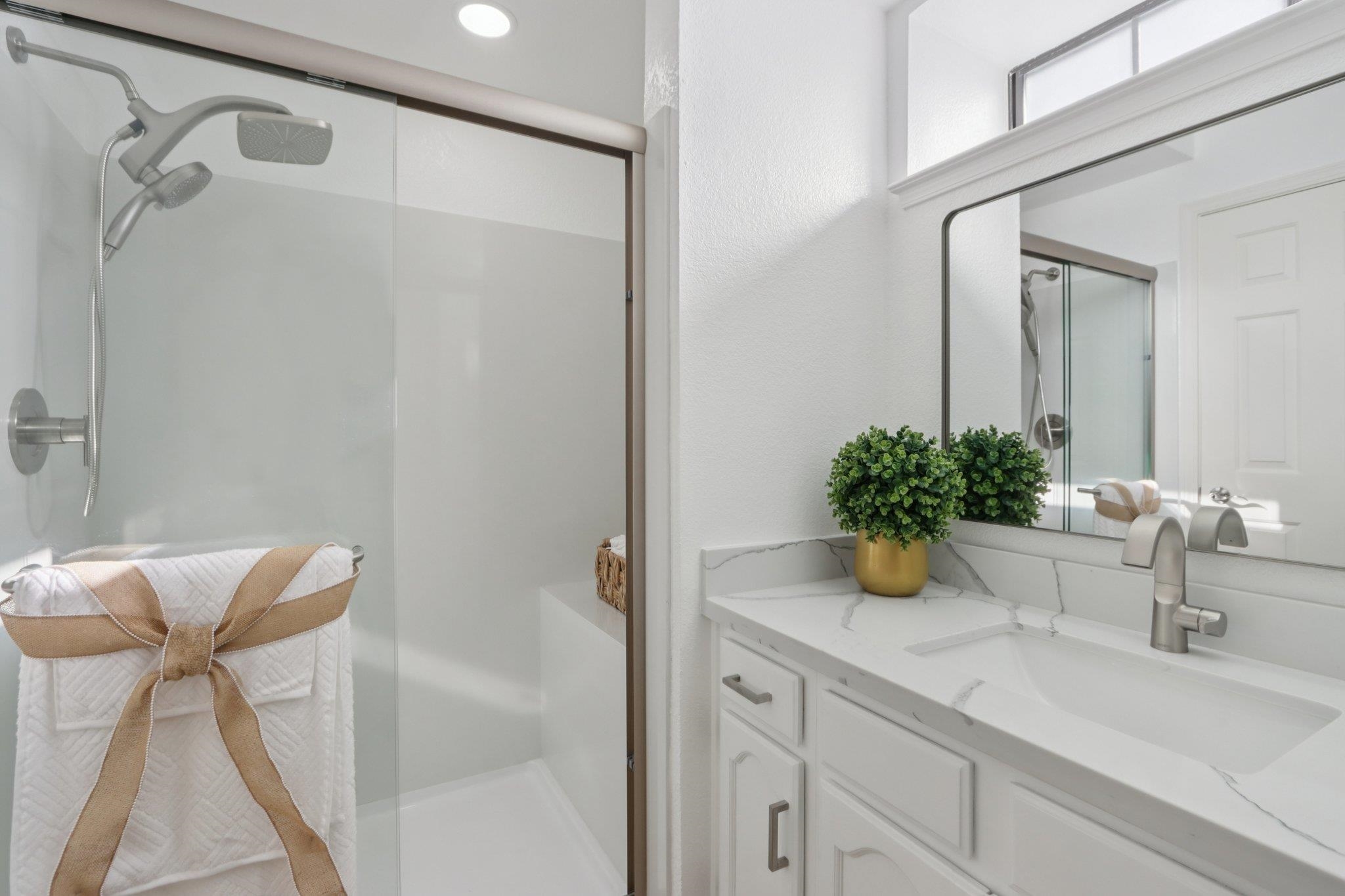 Detail Gallery Image 21 of 31 For 3691 Thrush Ter, Fremont,  CA 94555 - 2 Beds | 2/1 Baths