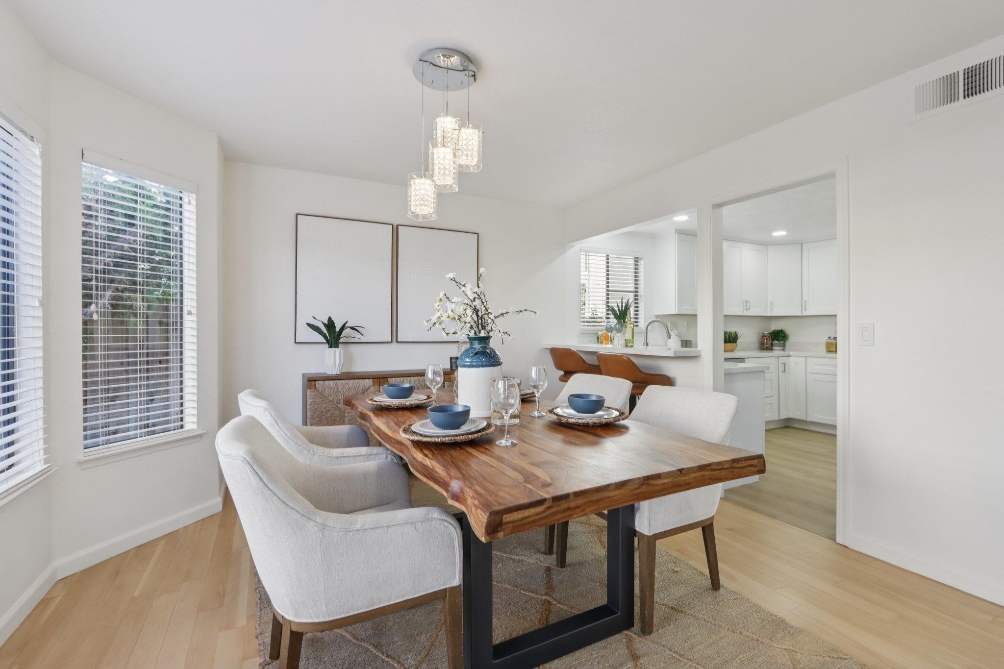 Detail Gallery Image 9 of 31 For 3691 Thrush Ter, Fremont,  CA 94555 - 2 Beds | 2/1 Baths