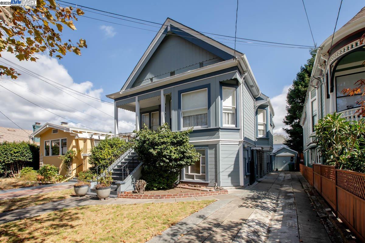 Front Image Thumbnail for BE41120064