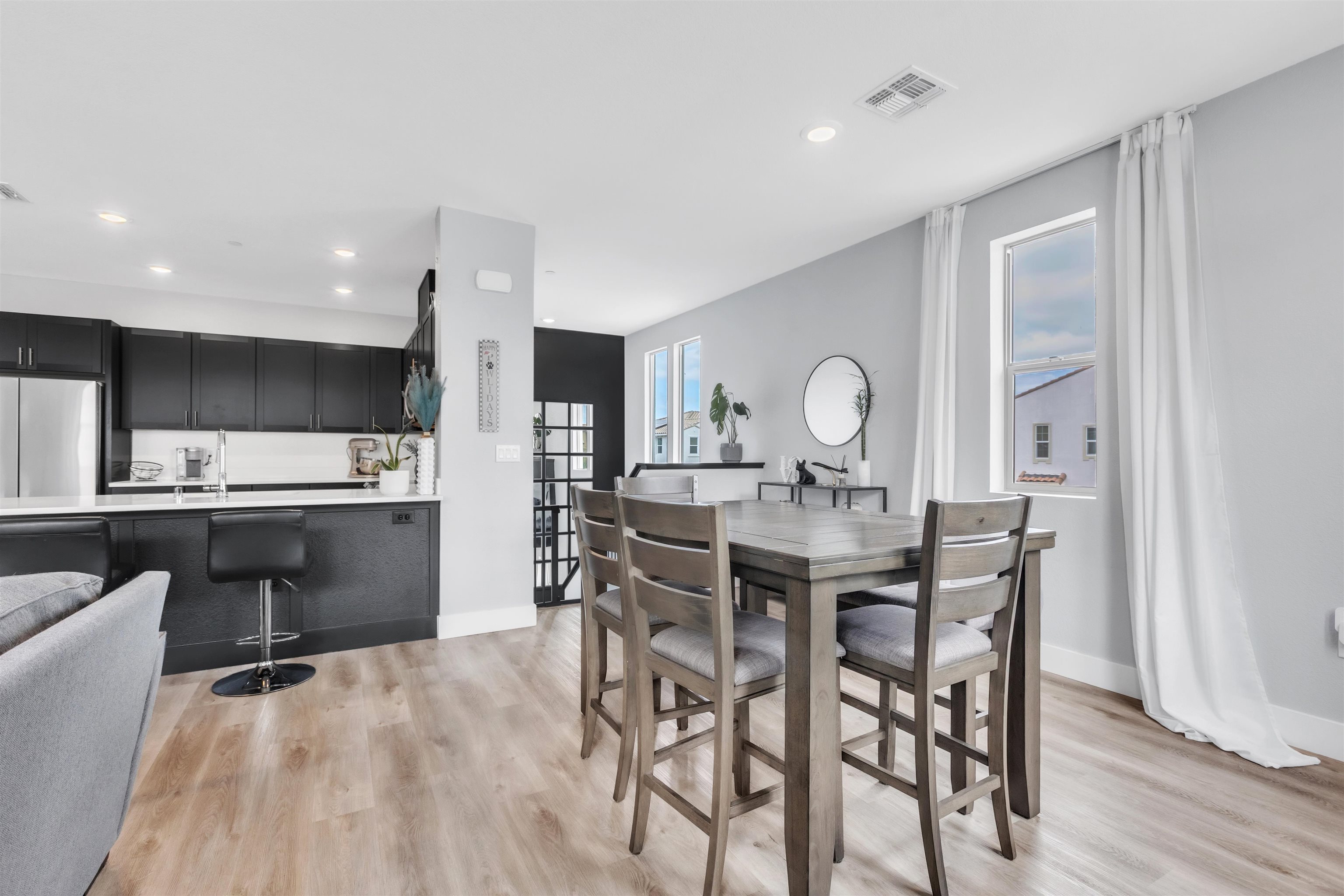 Detail Gallery Image 11 of 32 For 5301 E Commerce Way #34104,  Sacramento,  CA 95835 - 2 Beds | 2 Baths