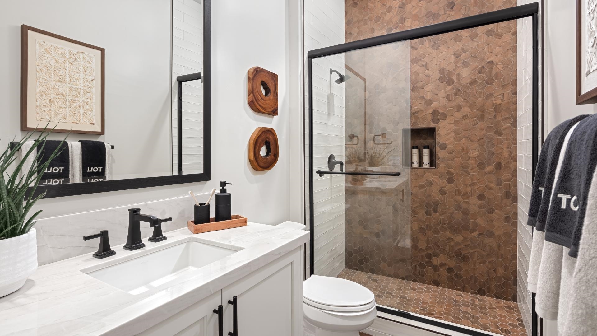 Detail Gallery Image 9 of 39 For 1883 Serene Court, Tracy,  CA 95377 - 2 Beds | 2 Baths