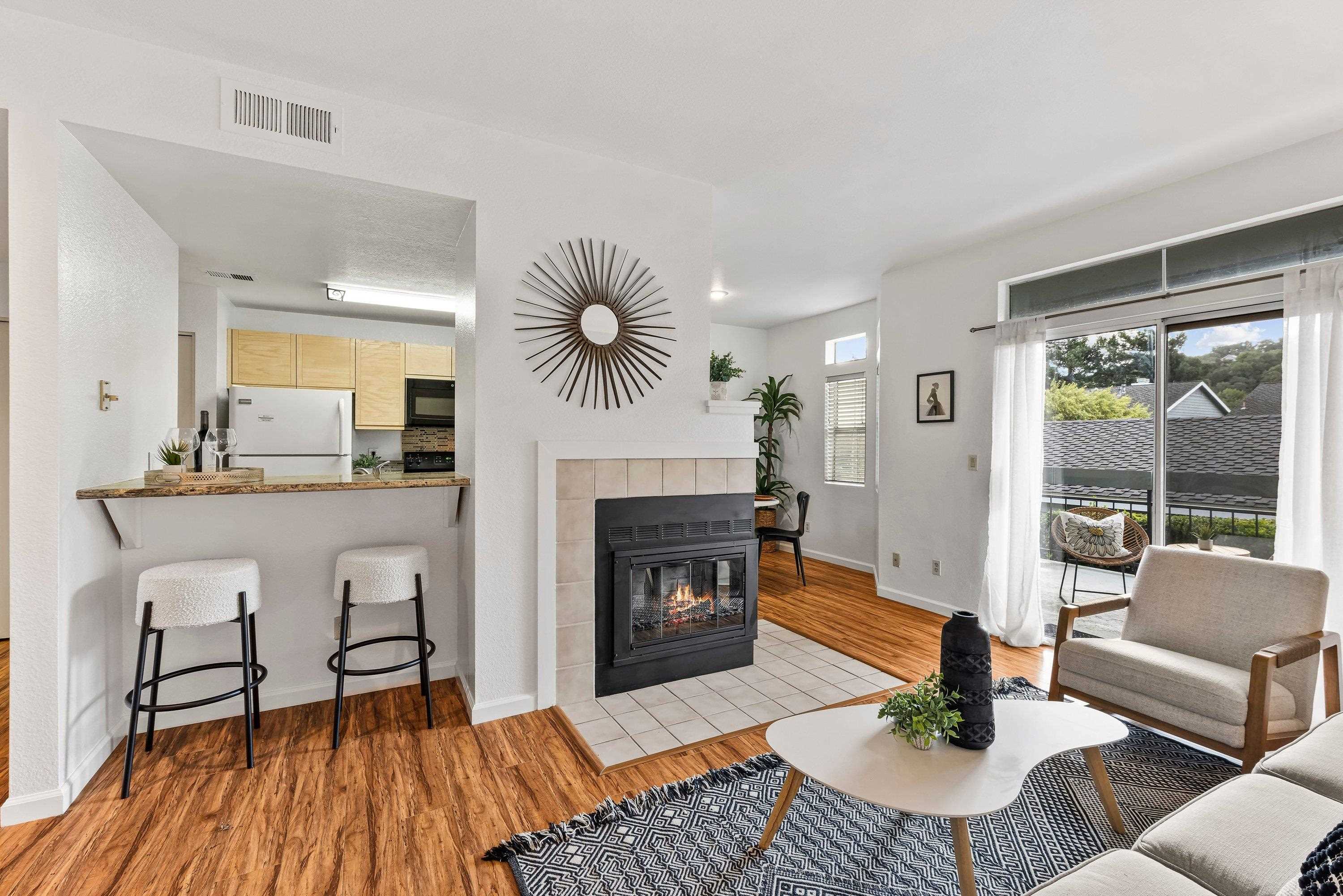 Detail Gallery Image 11 of 30 For 8185 Mountain View Dr #C,  Pleasanton,  CA 94588 - 1 Beds | 1 Baths