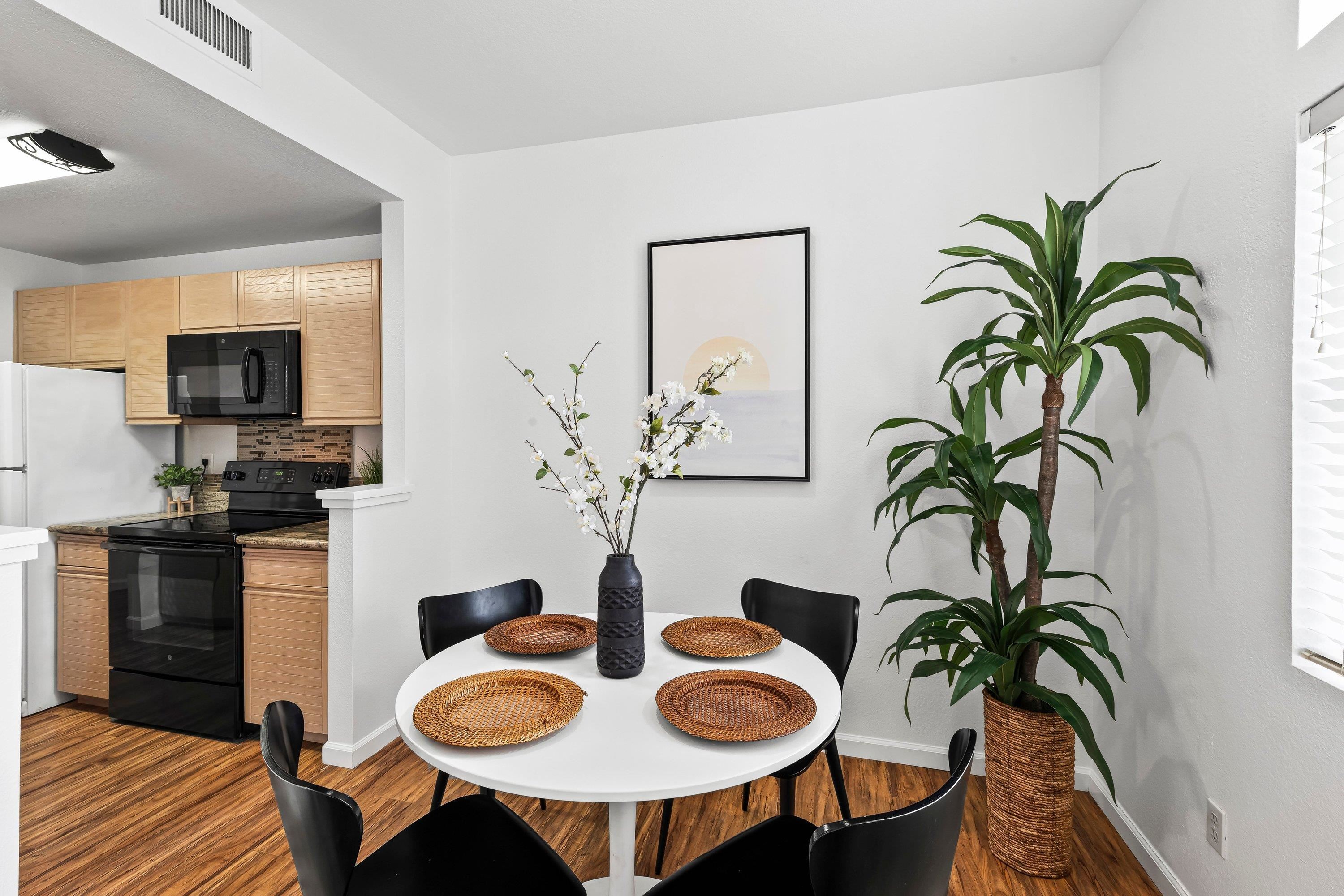 Detail Gallery Image 16 of 30 For 8185 Mountain View Dr #C,  Pleasanton,  CA 94588 - 1 Beds | 1 Baths