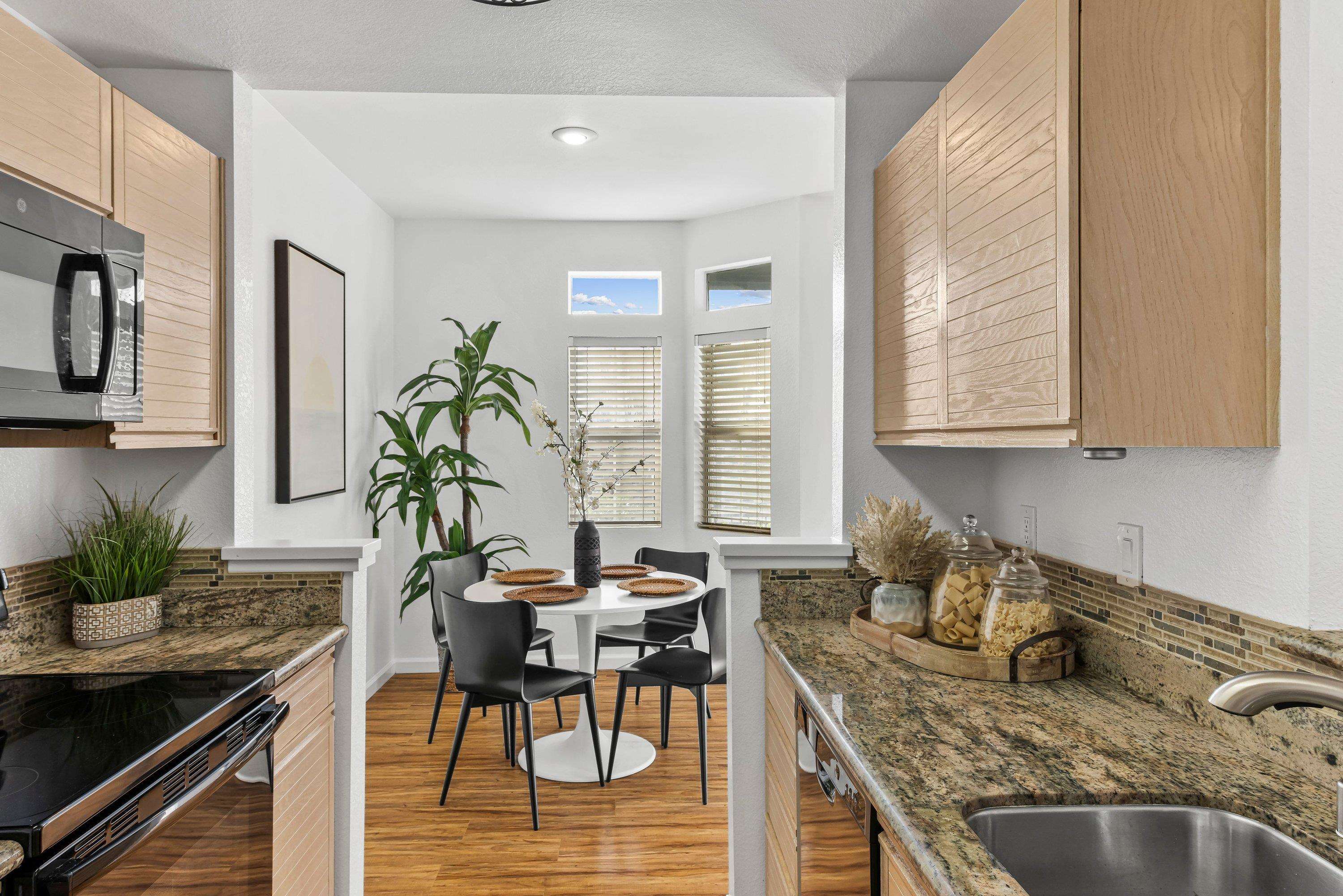 Detail Gallery Image 28 of 30 For 8185 Mountain View Dr #C,  Pleasanton,  CA 94588 - 1 Beds | 1 Baths