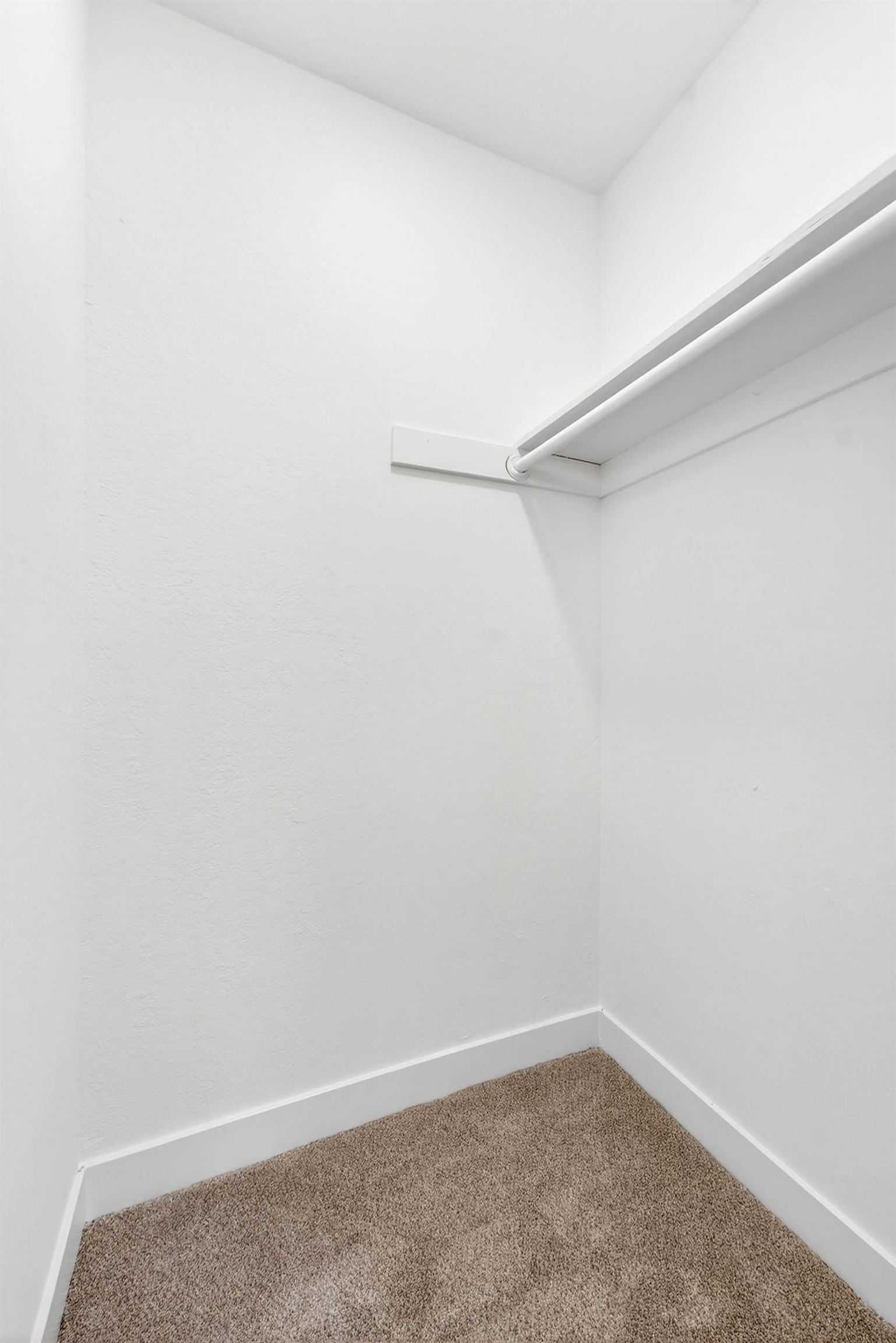 Detail Gallery Image 36 of 54 For 32508 Regents Blvd, Union City,  CA 94587 - 4 Beds | 2/1 Baths