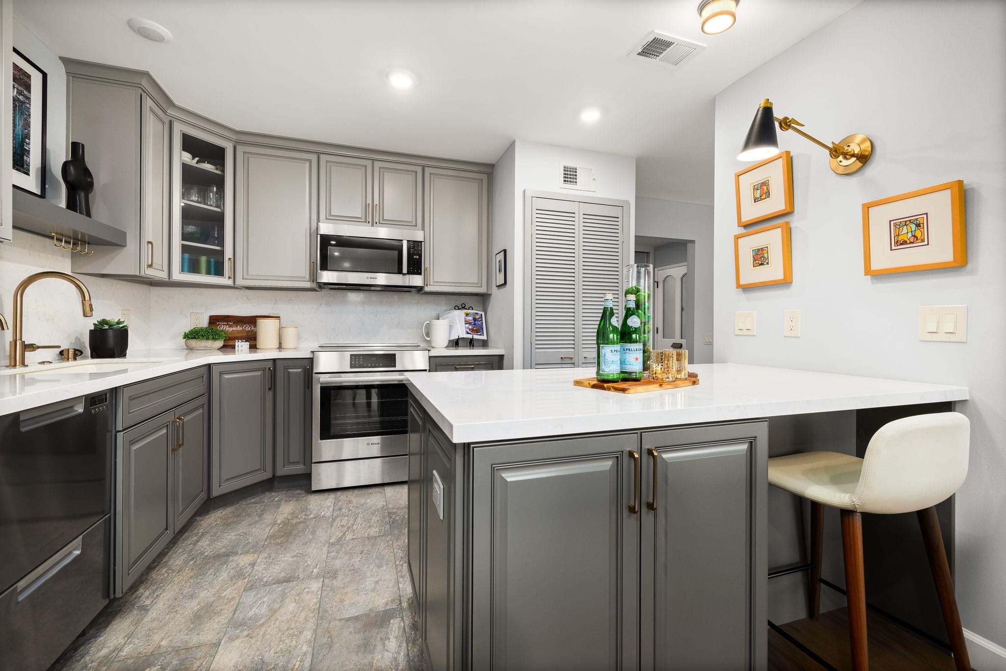 Detail Gallery Image 6 of 29 For 1388 Rockledge Ln #4,  Walnut Creek,  CA 94595 - 2 Beds | 1 Baths