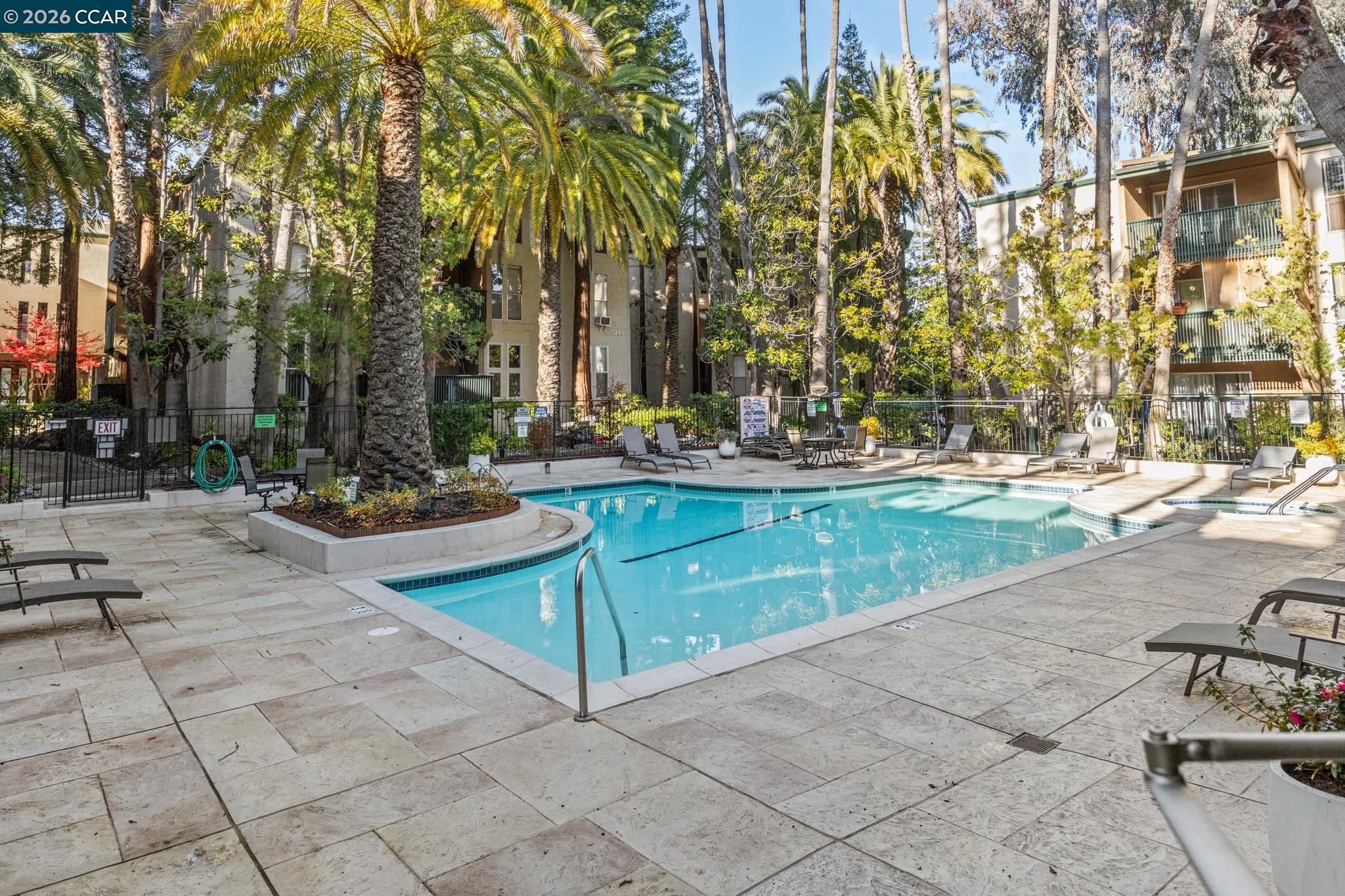 Photo #1: 41120071 Listing: Photo #1