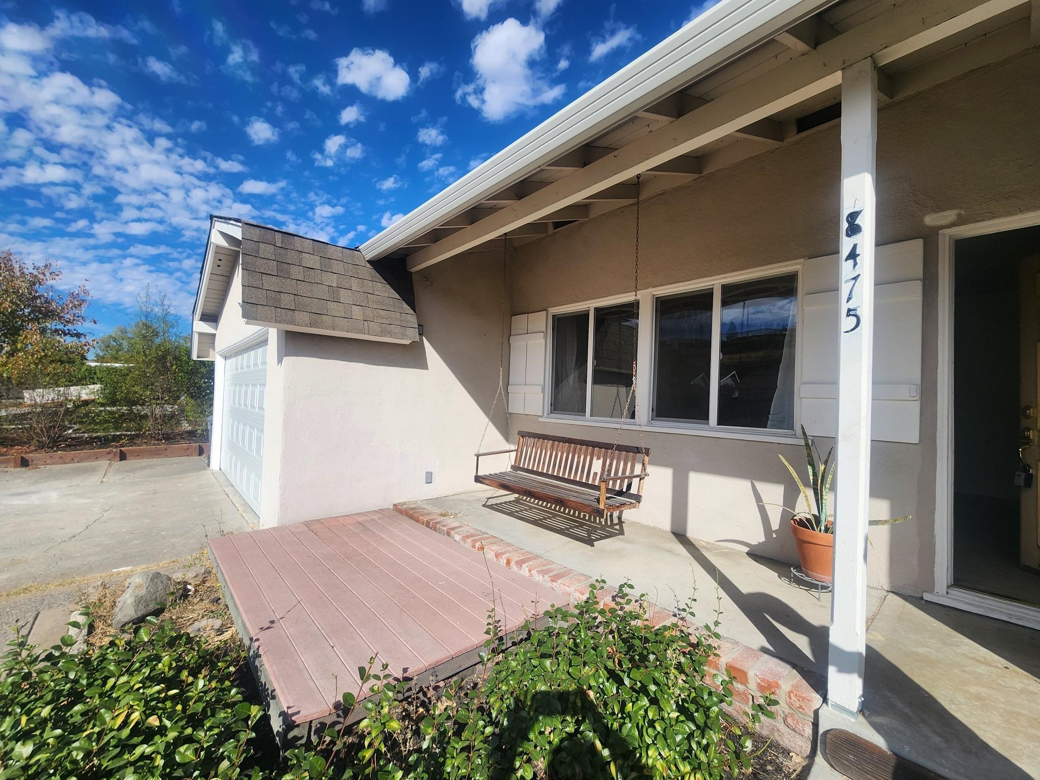 Detail Gallery Image 2 of 27 For 8475 Galindo Drive, Dublin,  CA 94568 - 3 Beds | 2 Baths