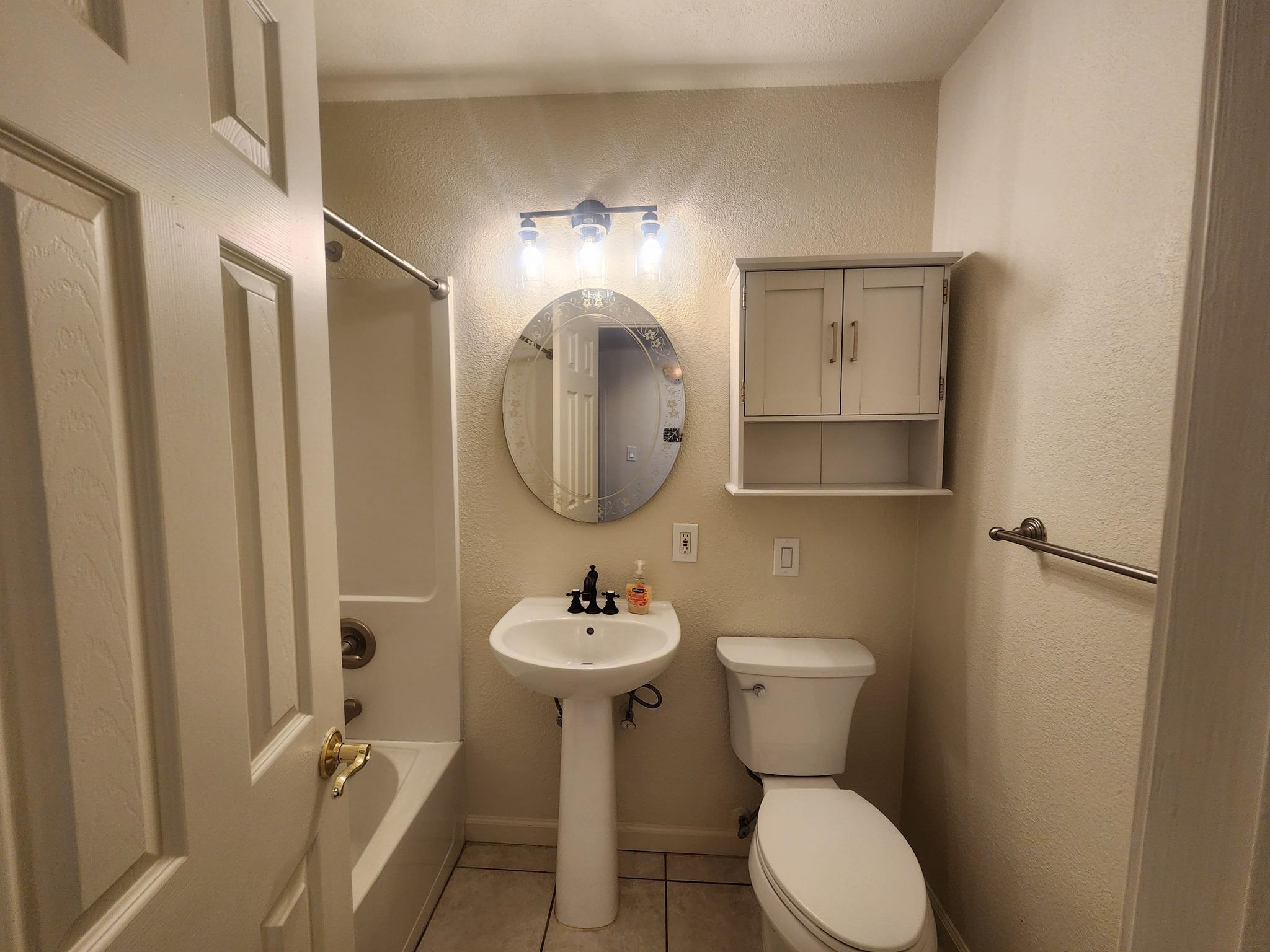 Detail Gallery Image 15 of 27 For 8475 Galindo Drive, Dublin,  CA 94568 - 3 Beds | 2 Baths