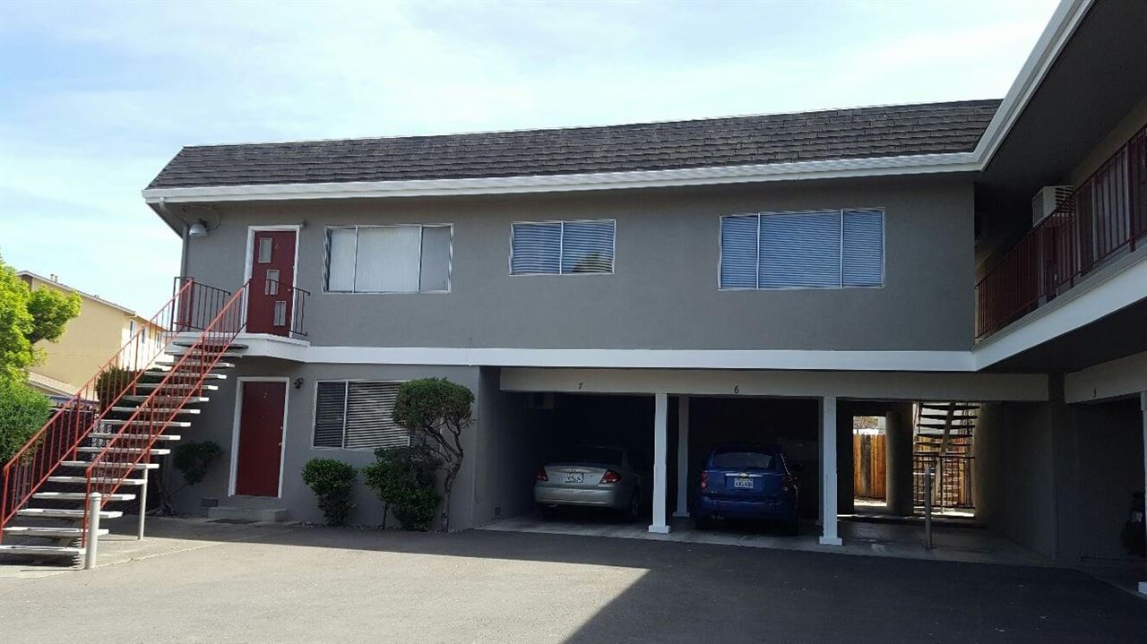 Detail Gallery Image 4 of 12 For 2375 Chestnut St #4,  Livermore,  CA 94551-6857 - 2 Beds | 1 Baths