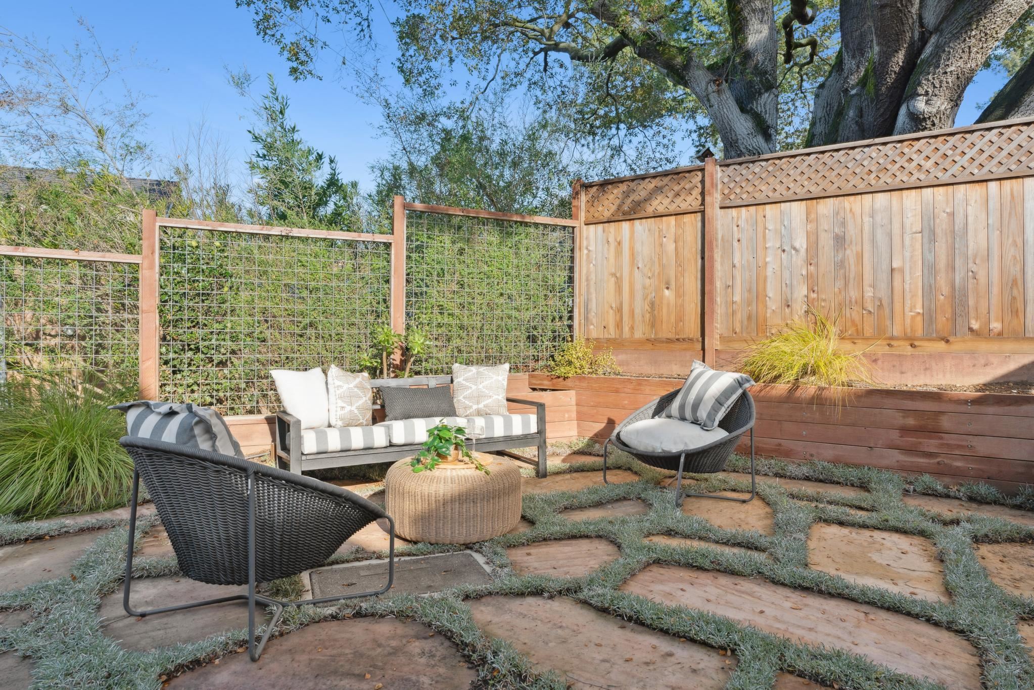 Detail Gallery Image 49 of 52 For 1715 Alhambra Ln, Oakland,  CA 94611 - 4 Beds | 3 Baths